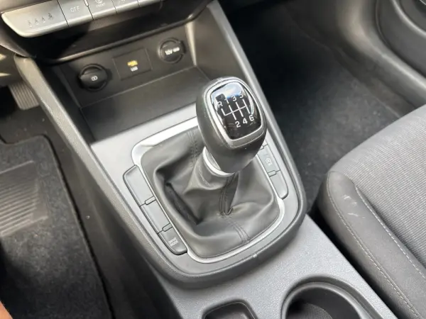 Hyundai Kauai 1.0 T-GDi Premium 16