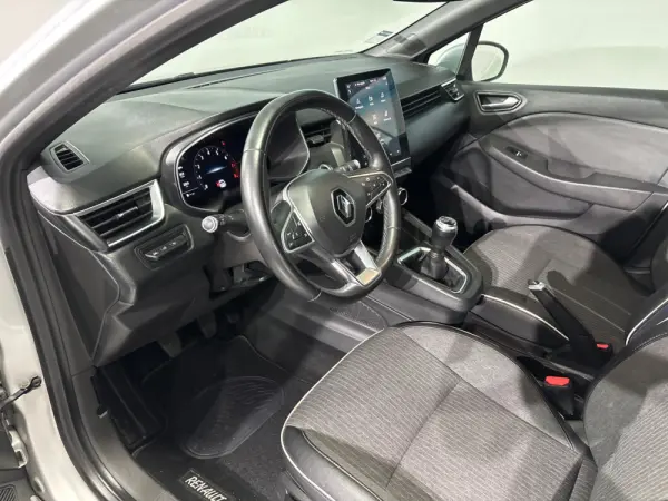 Renault Clio Exclusive 7