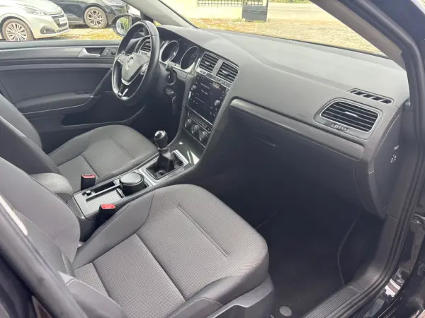 Volkswagen Golf Variant 1.6 TDi Confortline 9