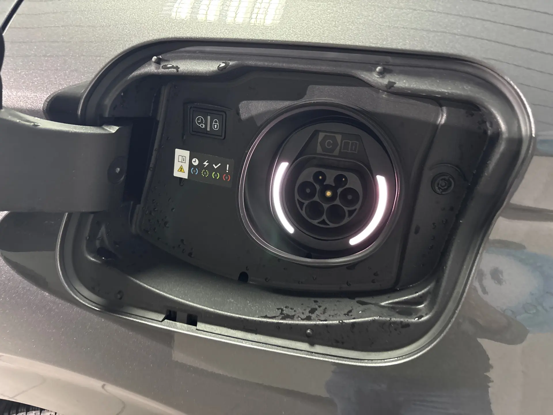 DS DS4 E-Tense Rivoli Cross EAT8 34