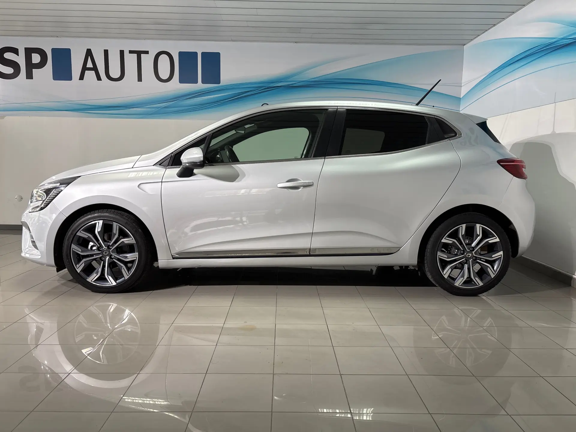 Renault Clio Exclusive 4