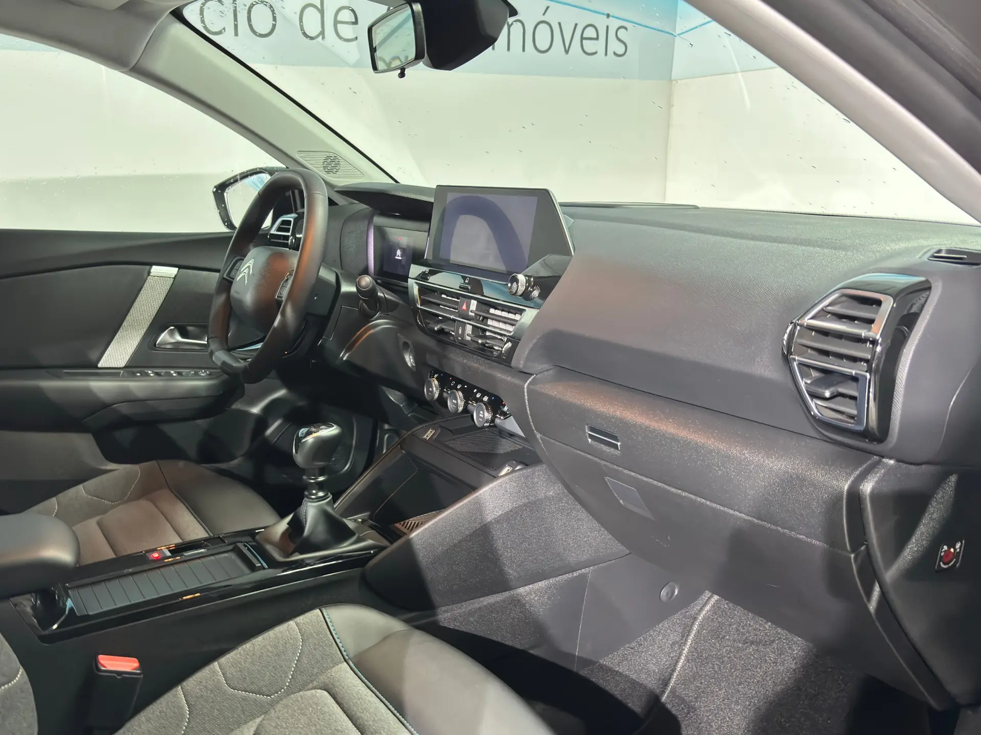 Citroën C4 1.2 PureTech Plus 9