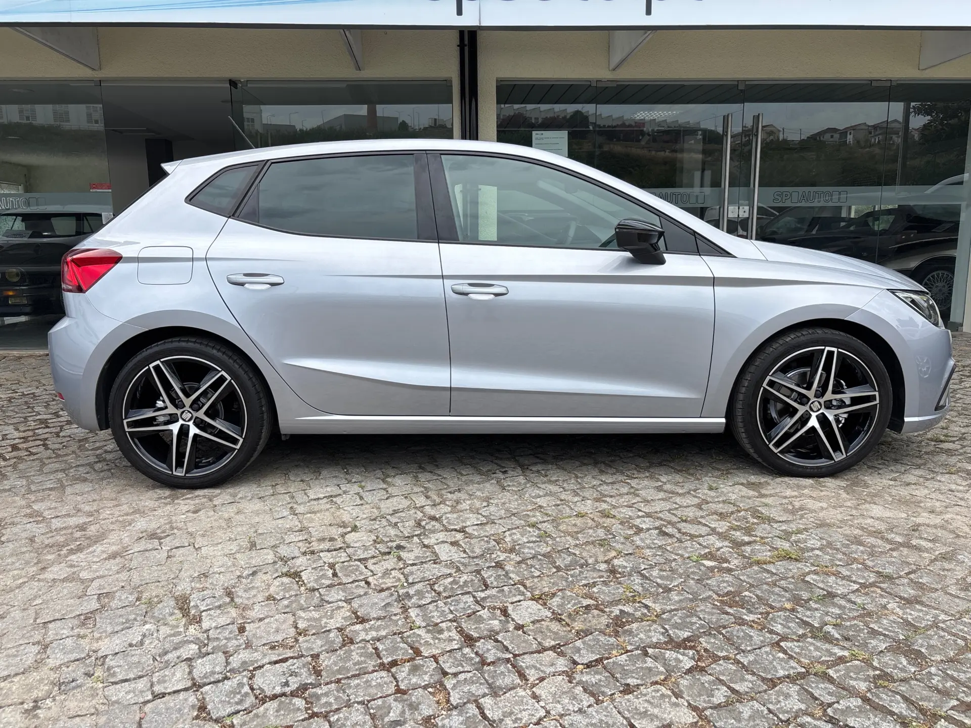 SEAT Ibiza 1.0 TSI FR DSG 4
