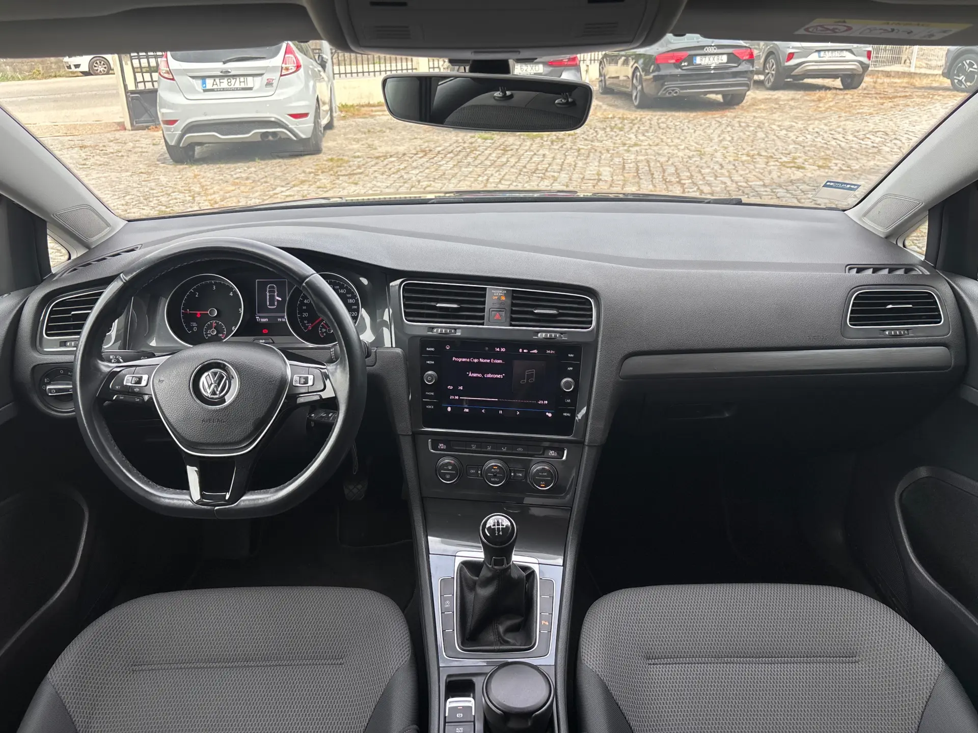 Volkswagen Golf Variant 1.6 TDi Confortline 2