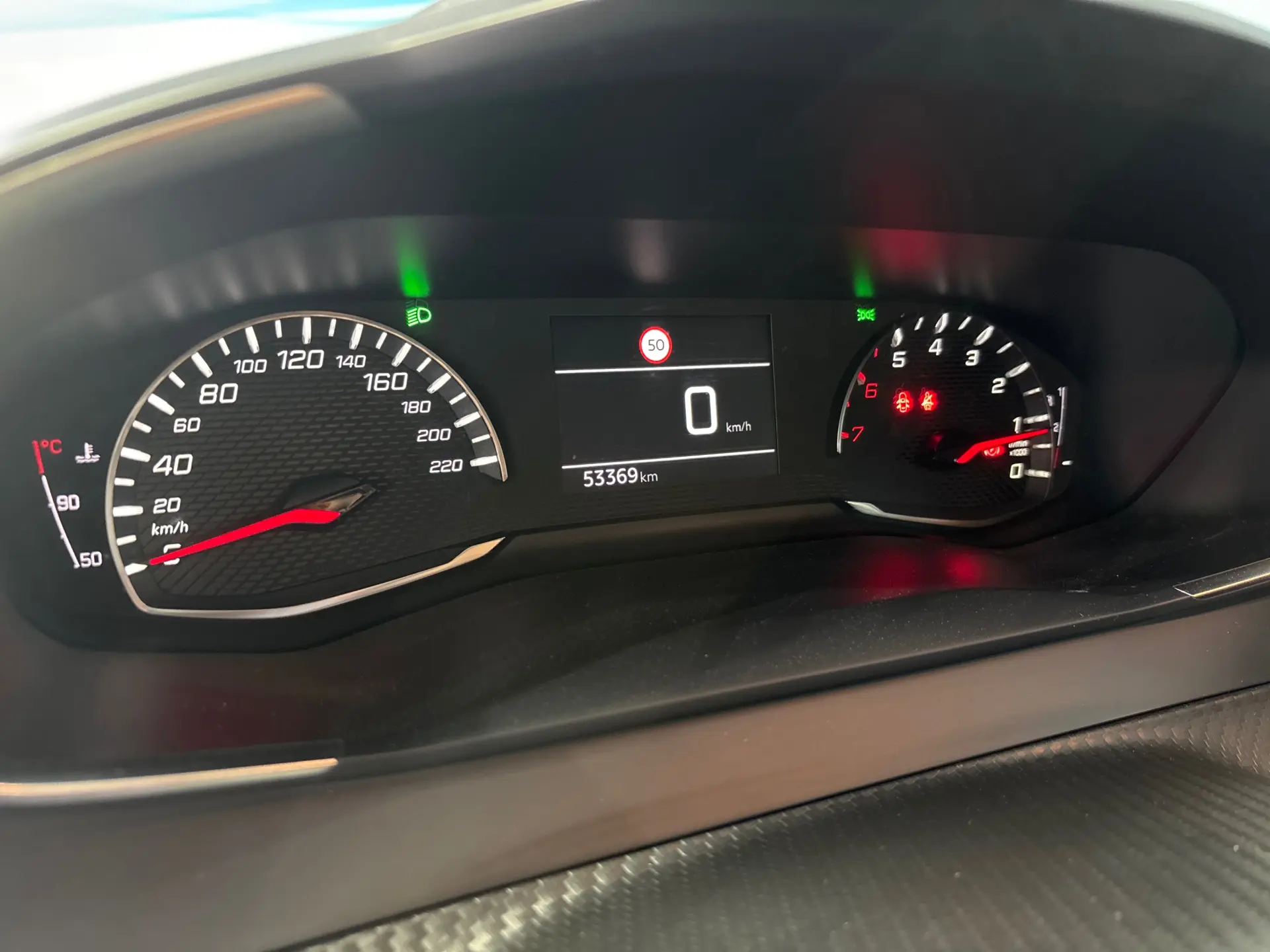 Peugeot 2008 1.2 PureTech Active 23