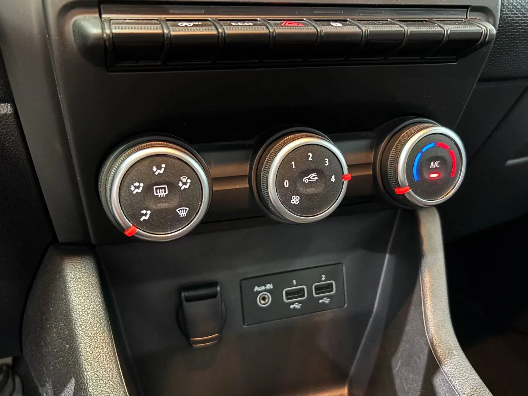 Renault Clio 1.0 TCe Intens Bi-Fuel 14