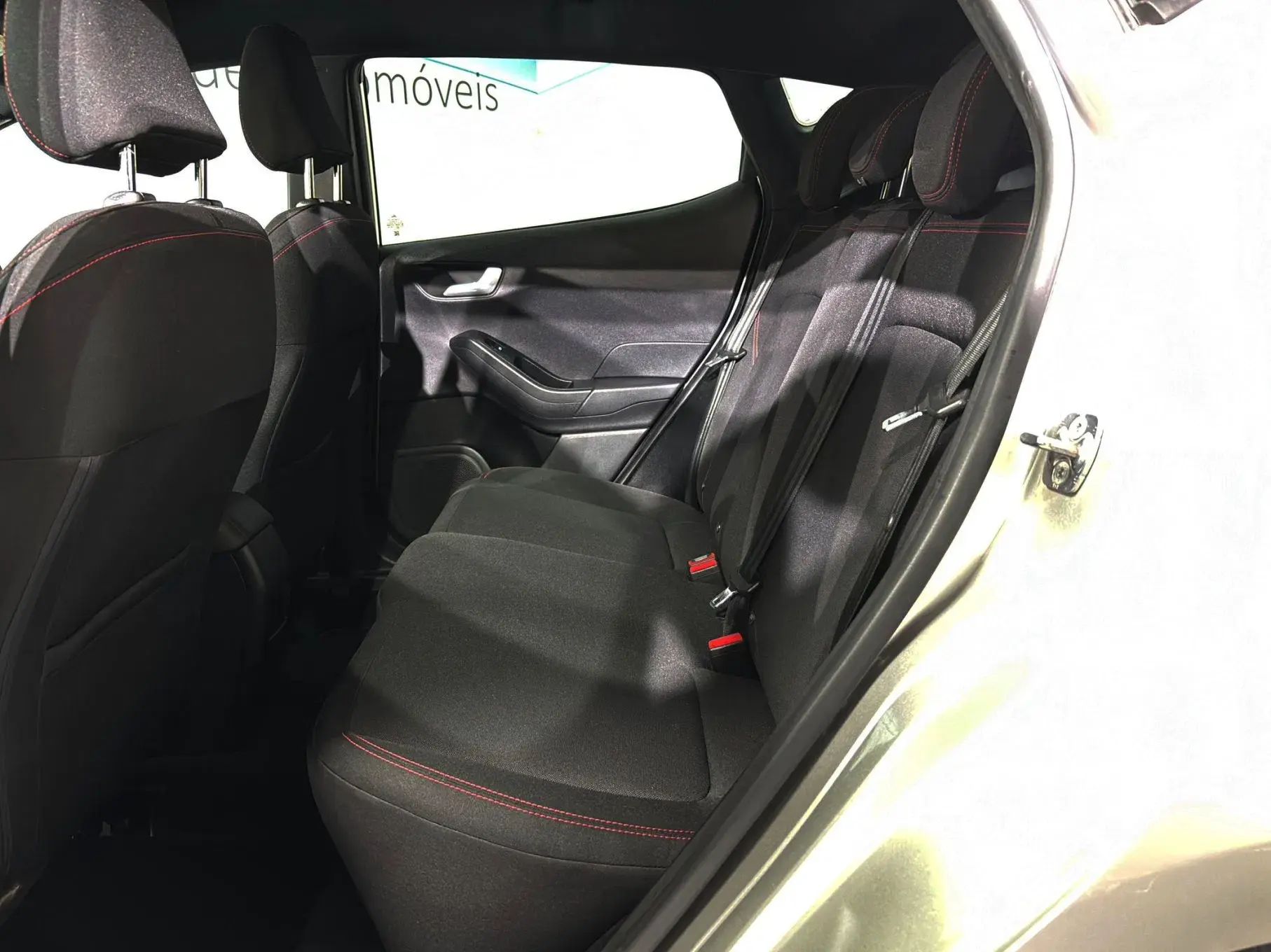 Ford Fiesta 1.0 EcoBoost ST-Line 10