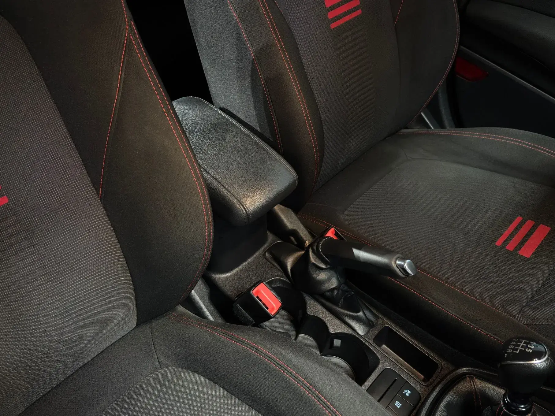 Ford Fiesta 1.0 EcoBoost ST-Line 15