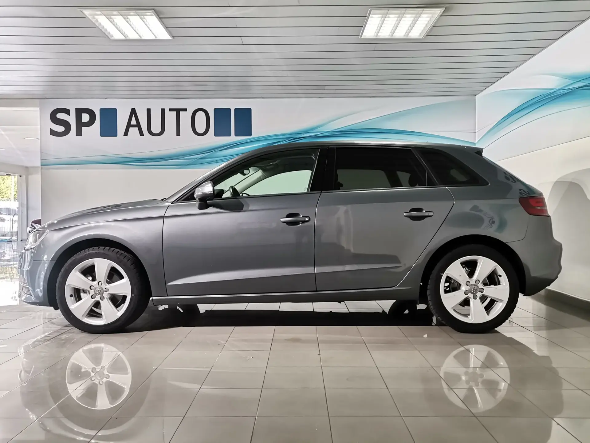 Audi A3 Sportback Outro 4
