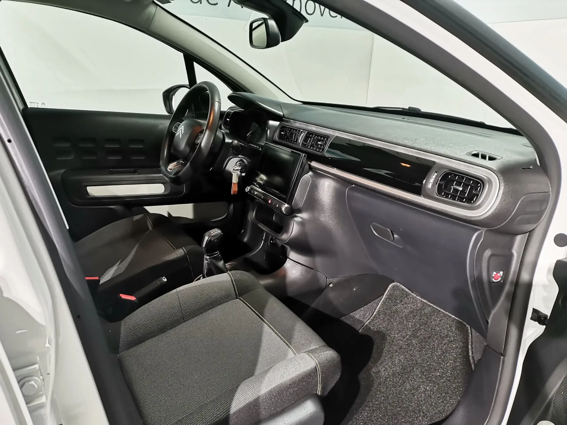 Citroën C3 1.2 PureTech Feel 9