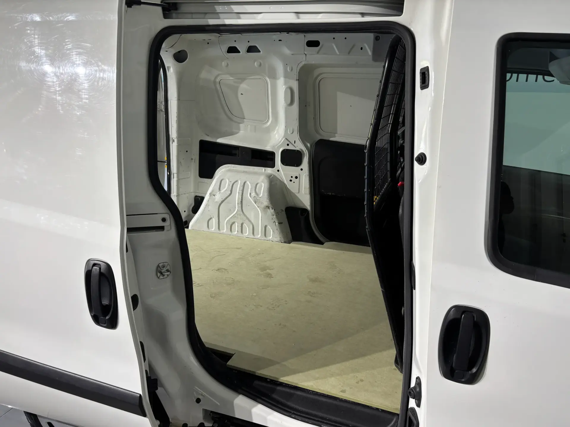 Fiat Doblo Combi 1.6 Multijet Maxi 21