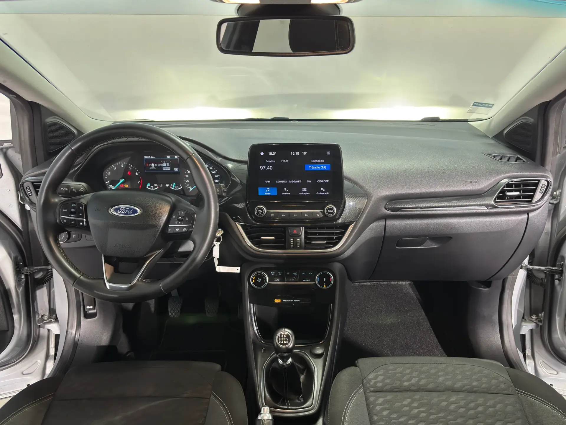 Ford Puma 1.0 EcoBoost MHEV Titanium Design 2