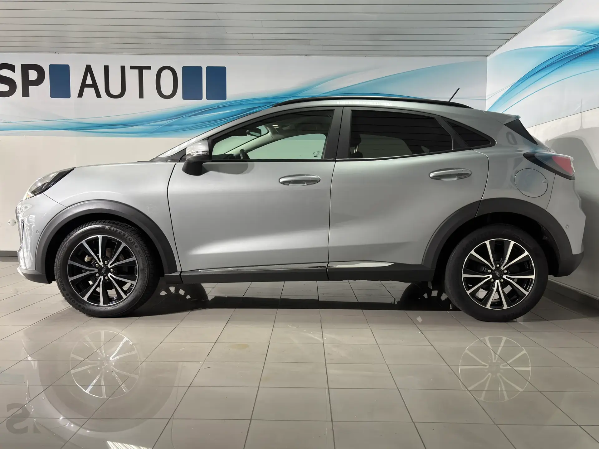 Ford Puma 1.0 EcoBoost MHEV Titanium Design 4