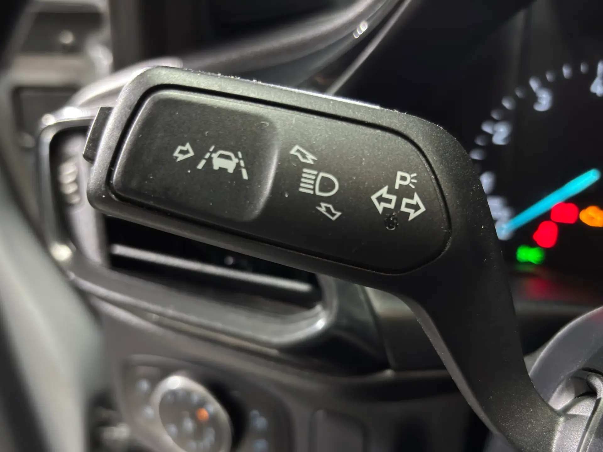 Ford Puma 1.0 EcoBoost MHEV Titanium Design 19