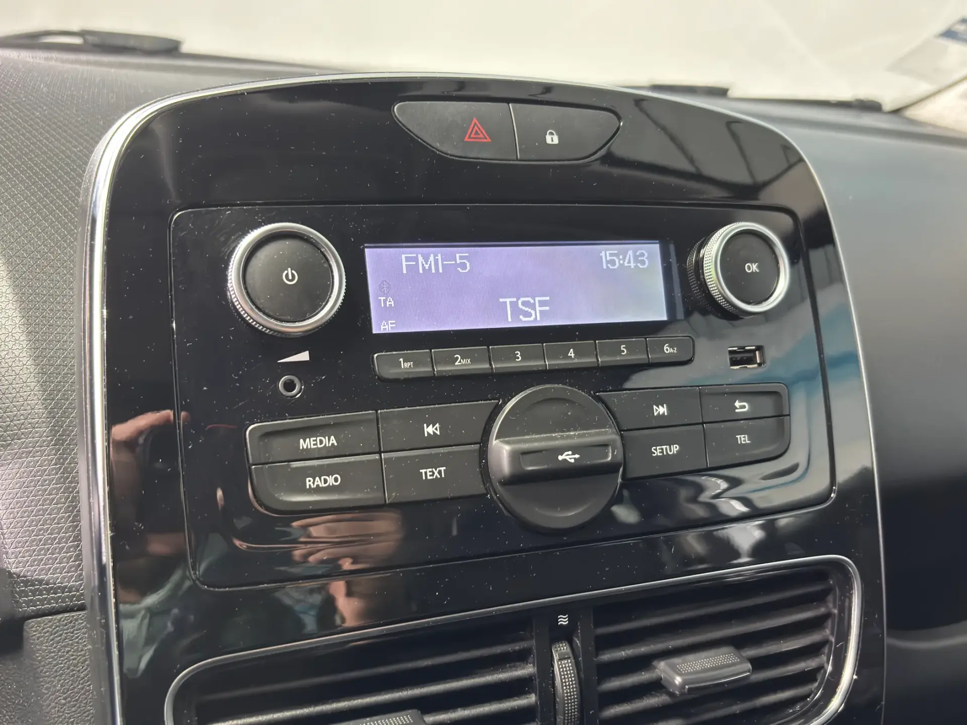 Renault Clio 1.5 dCi Zen 9