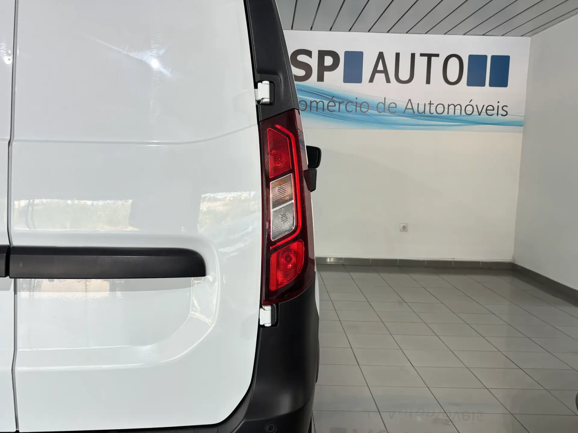 Renault Express 1.5 Blue dCi Confort 21