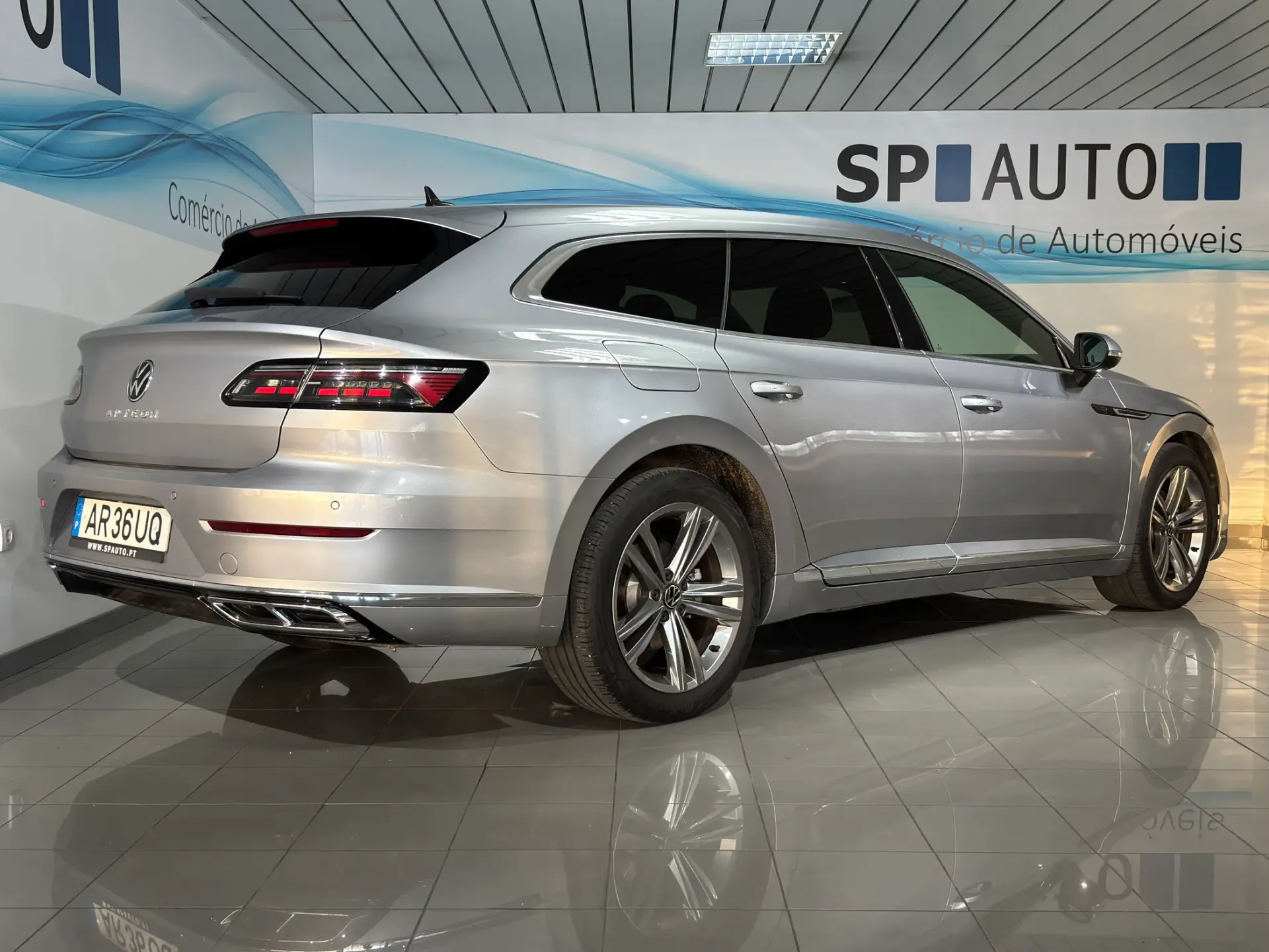 Volkswagen Arteon Shooting Brake 2.0 TDI R-Line DSG 5