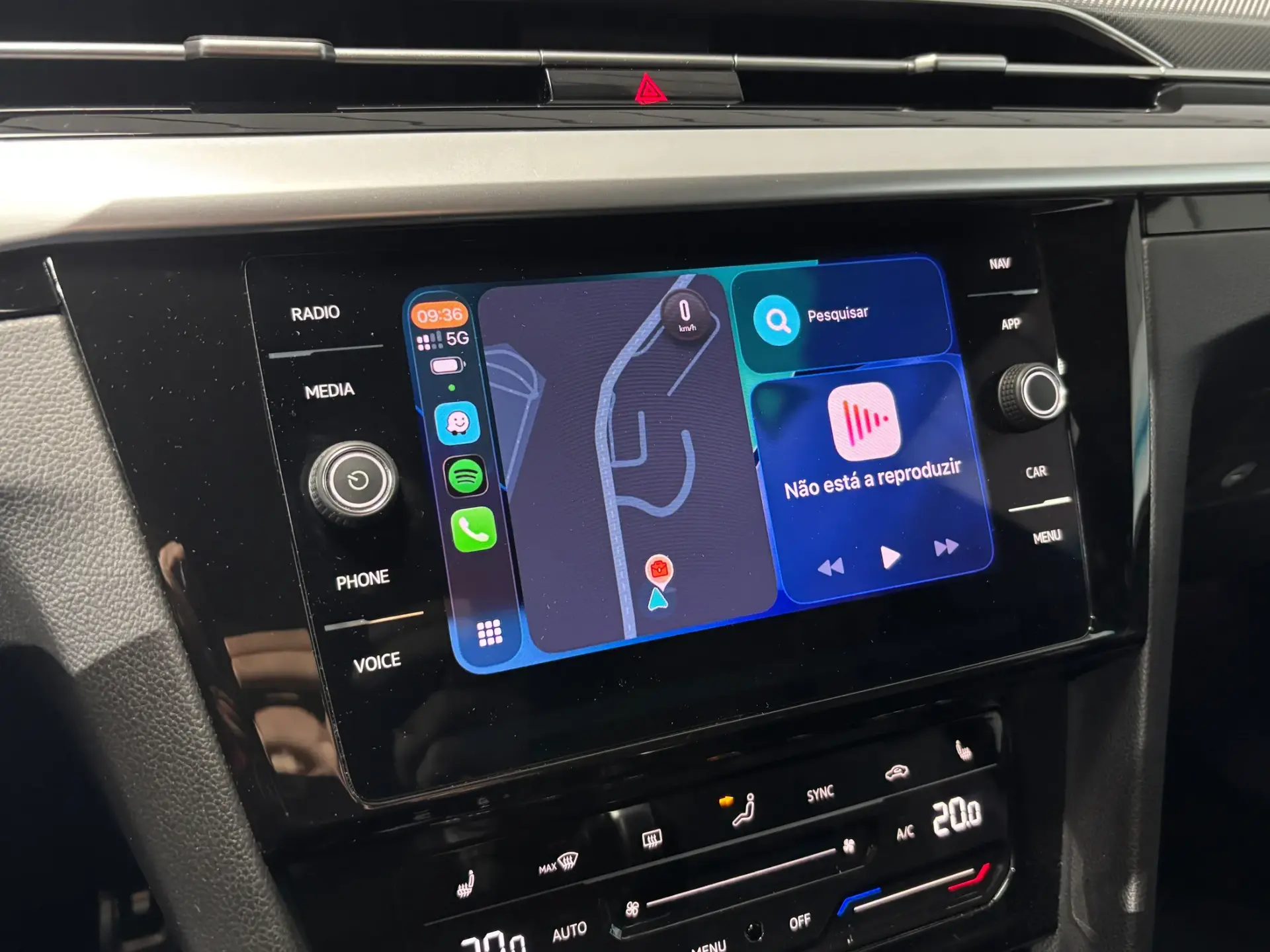 Volkswagen Arteon Shooting Brake 2.0 TDI R-Line DSG 12