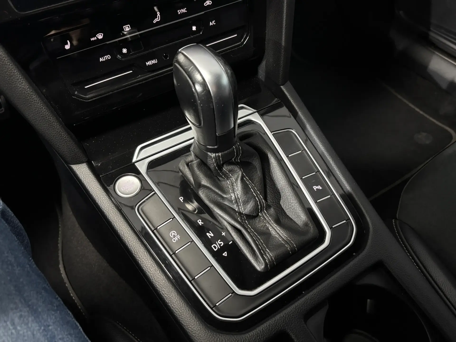 Volkswagen Arteon Shooting Brake 2.0 TDI R-Line DSG 16