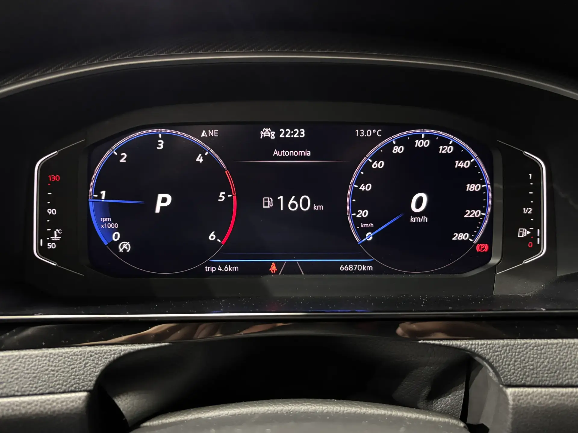 Volkswagen Arteon Shooting Brake 2.0 TDI R-Line DSG 24