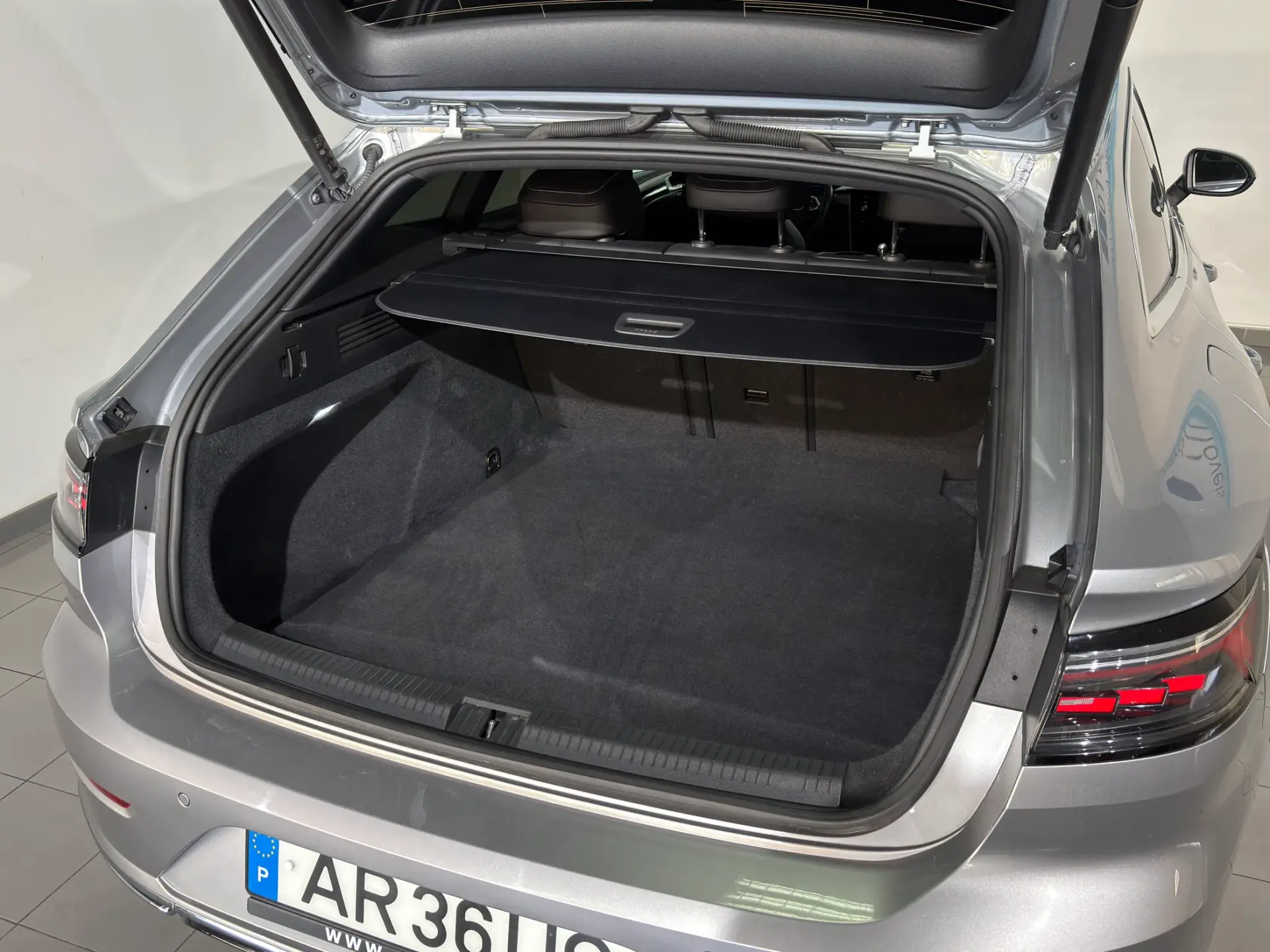 Volkswagen Arteon Shooting Brake 2.0 TDI R-Line DSG 30