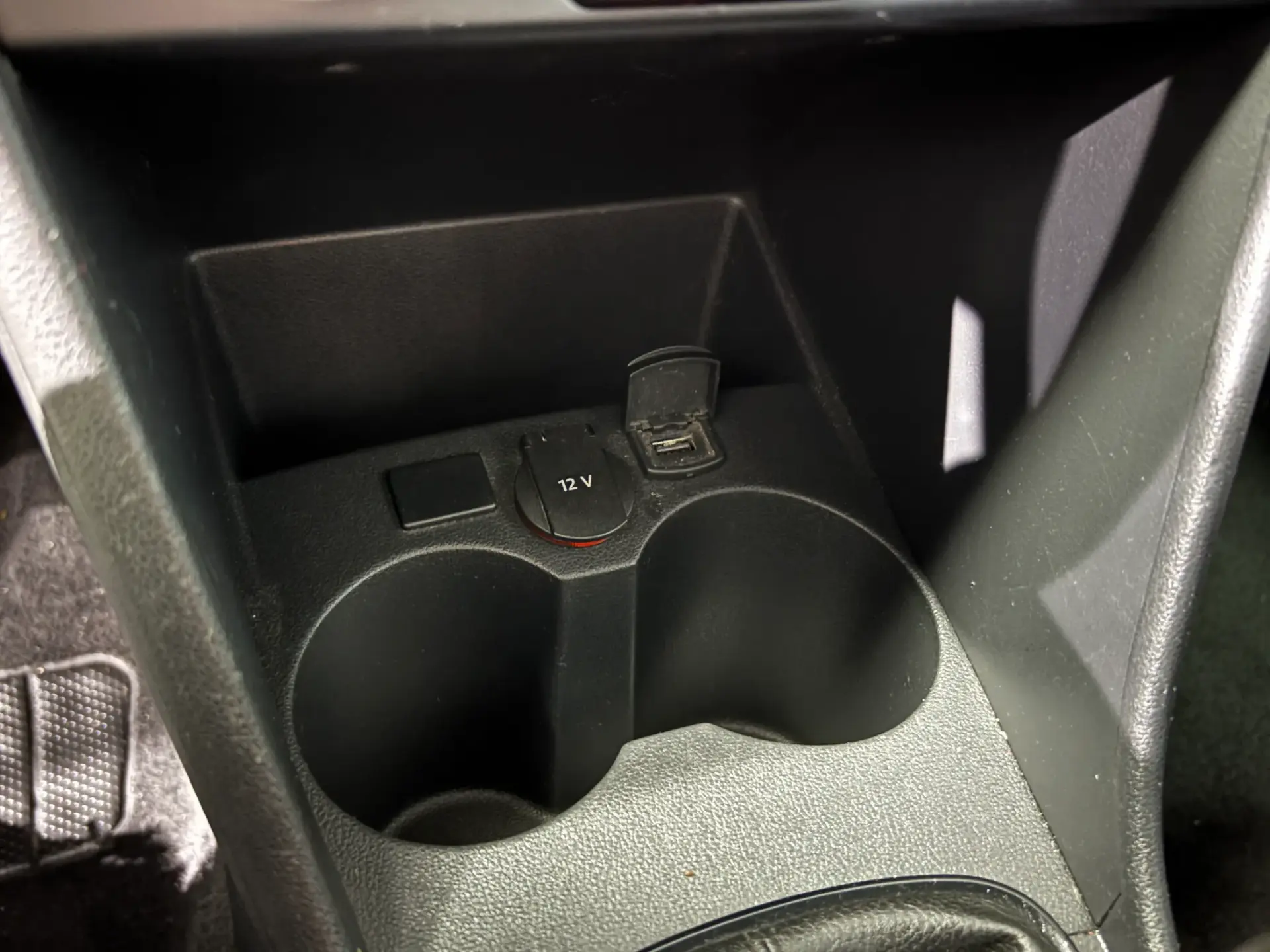 Volkswagen Polo 1.0 (Blue Motion ) Trendline 13