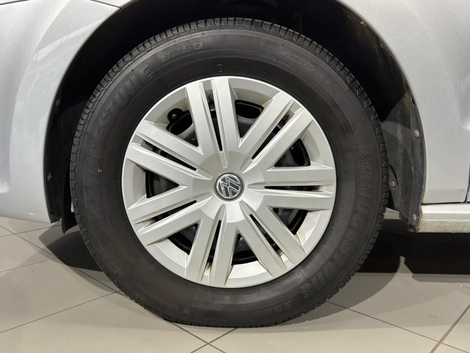 Volkswagen Polo 1.0 (Blue Motion ) Trendline 23