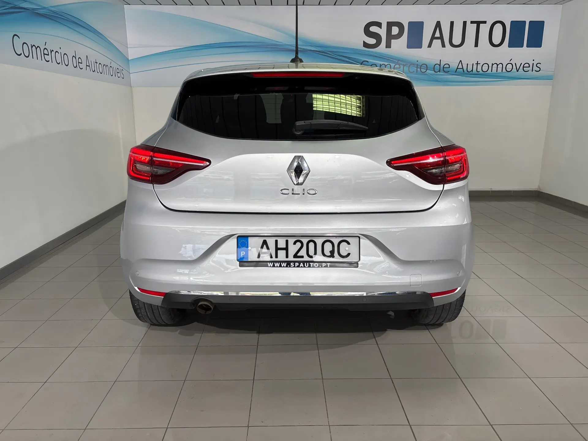 Renault Clio Exclusive 6