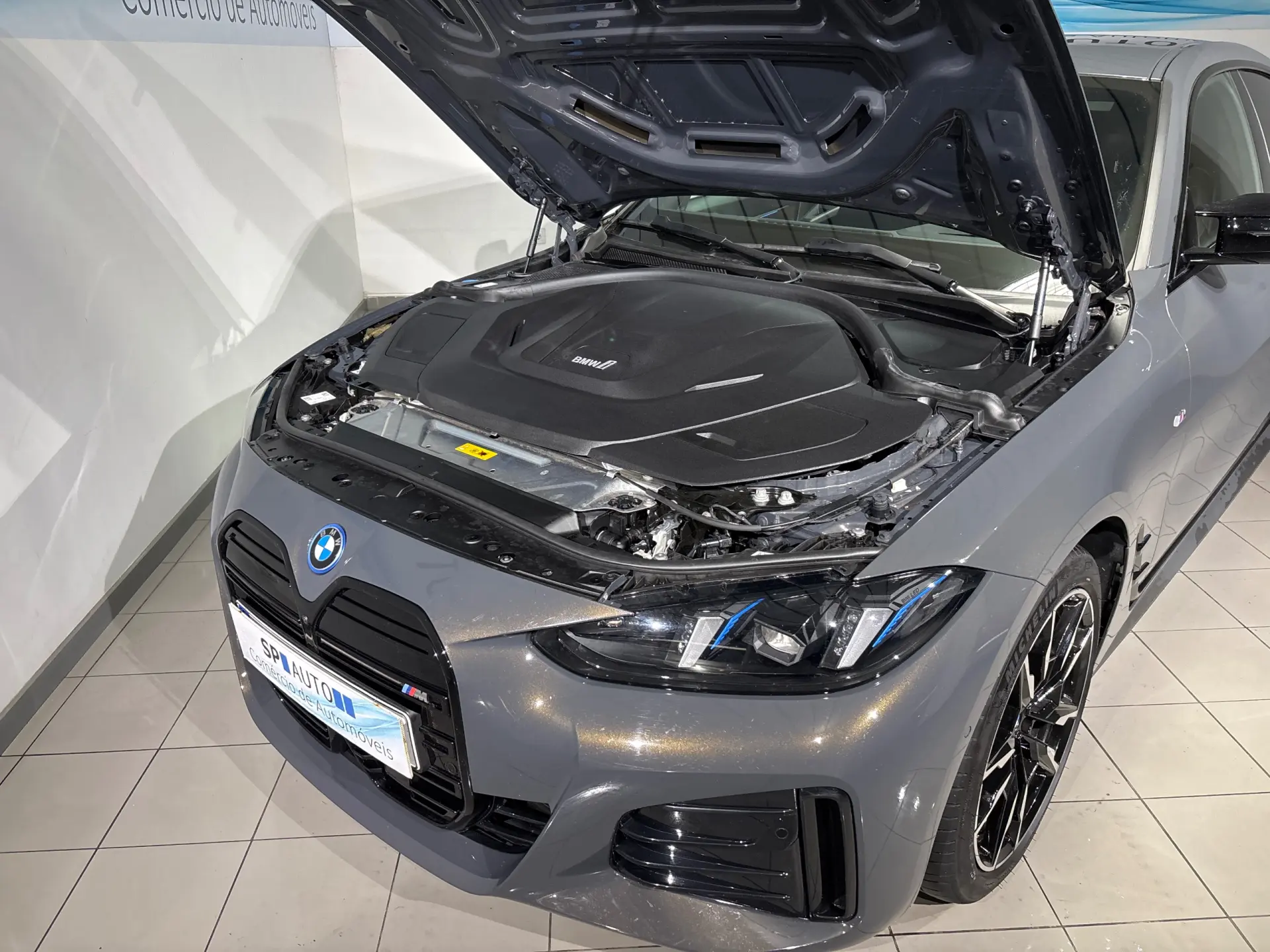 BMW i4 M50 Pack Desportivo M Pro 31