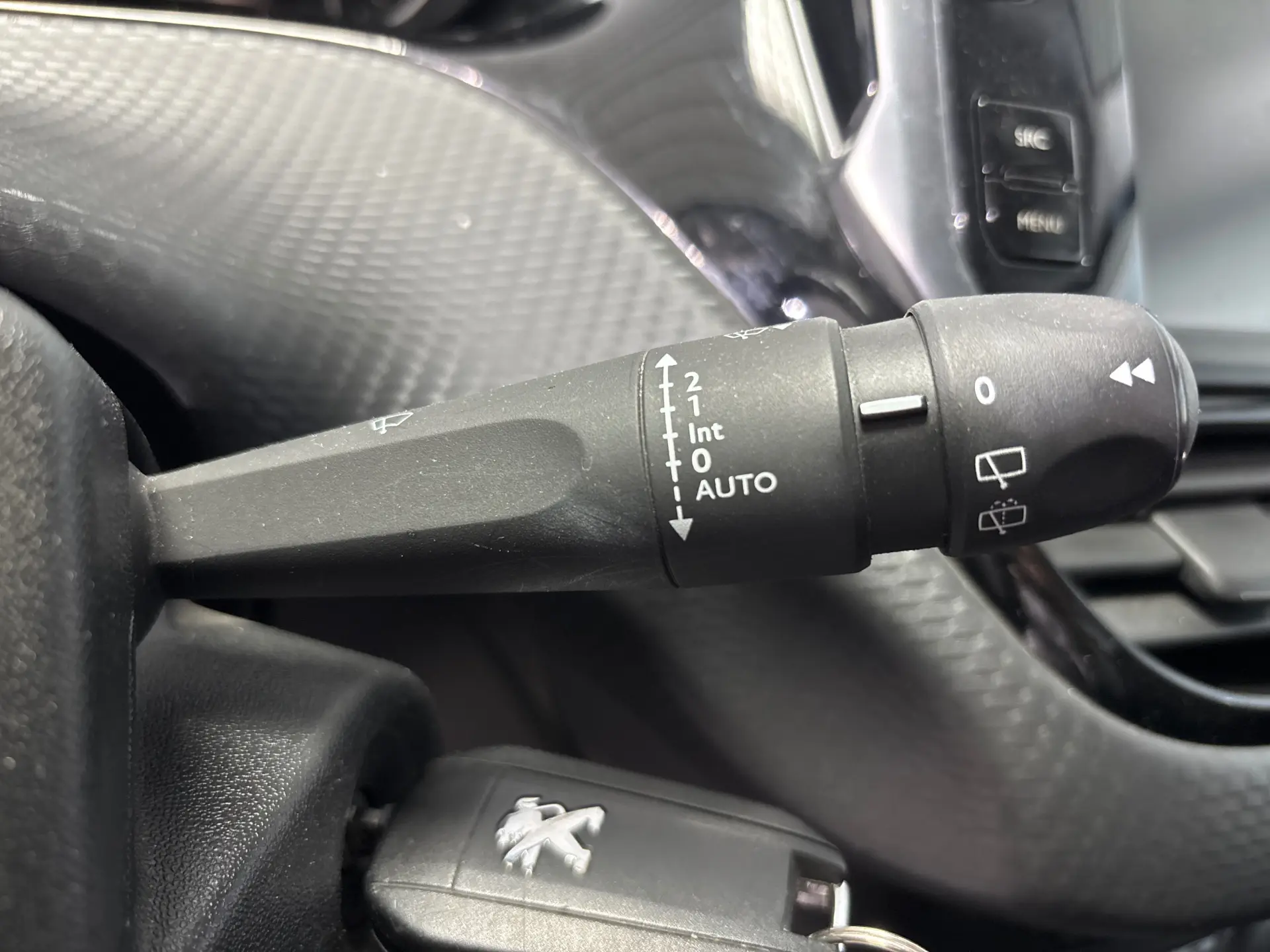Peugeot 208 1.6 BlueHDi Active 22