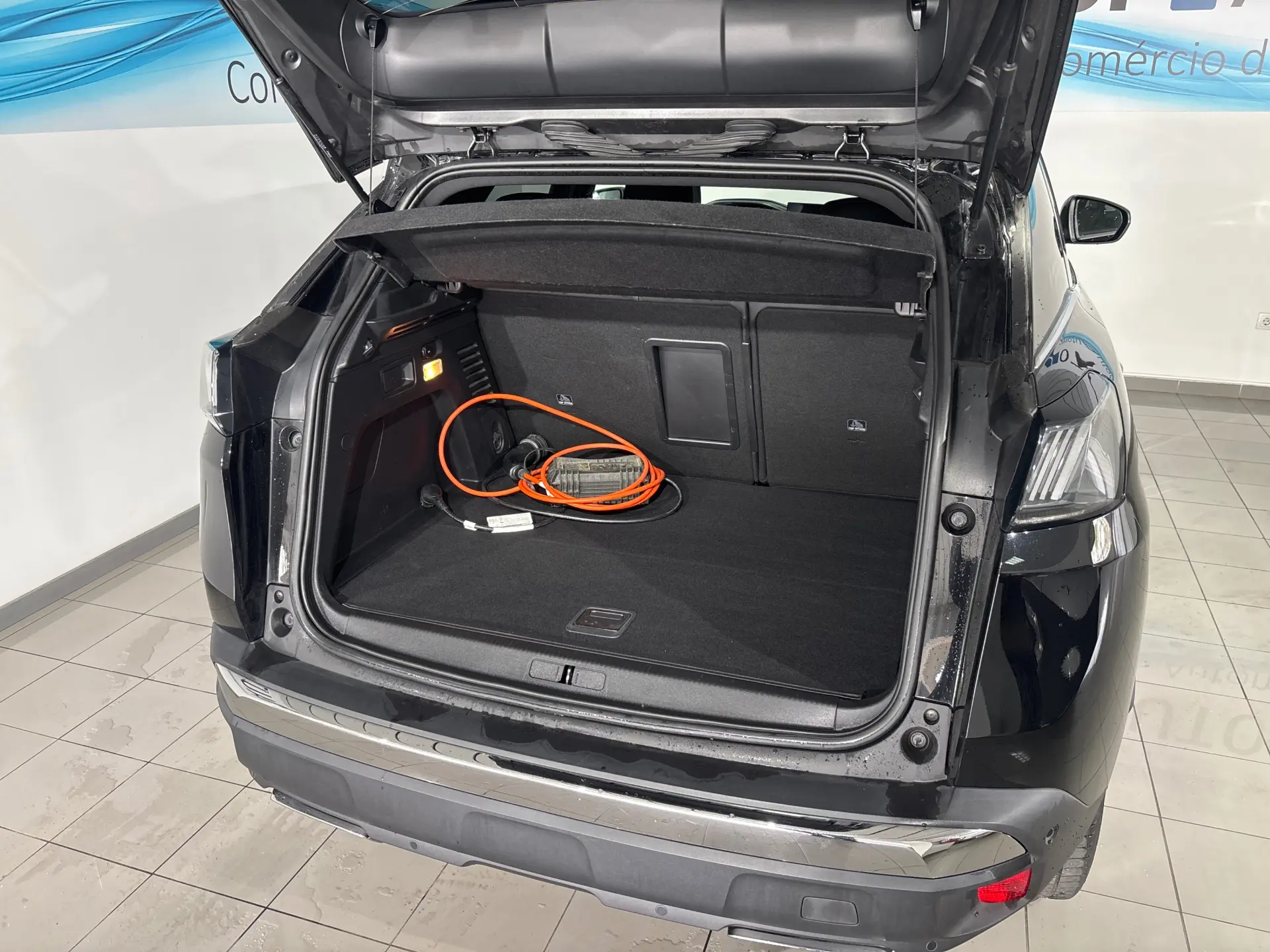 Peugeot 3008 1.6 Hybrid GT Line e-EAT8 28