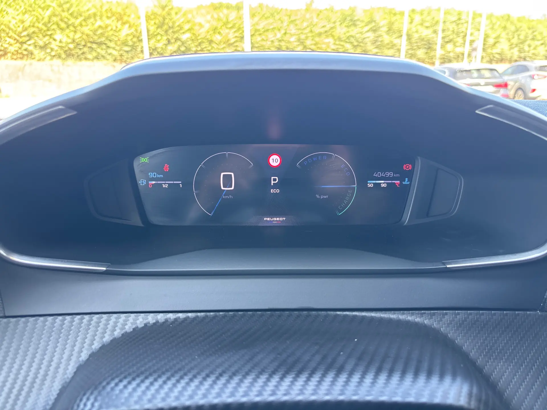 Peugeot 2008 Hybrid 145 e-DSC Allure 23