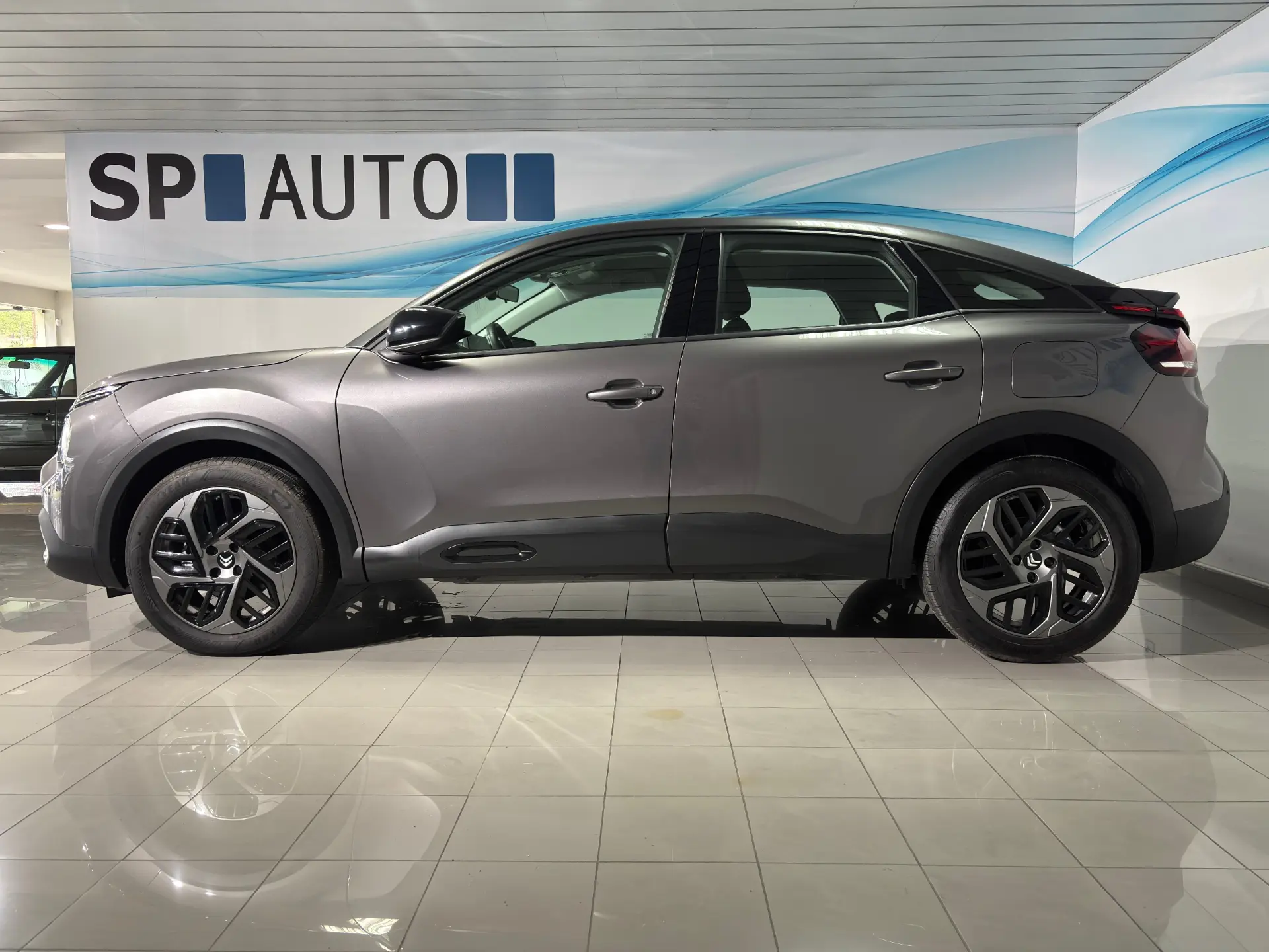 Citroën C4 1.2 PureTech Plus 4