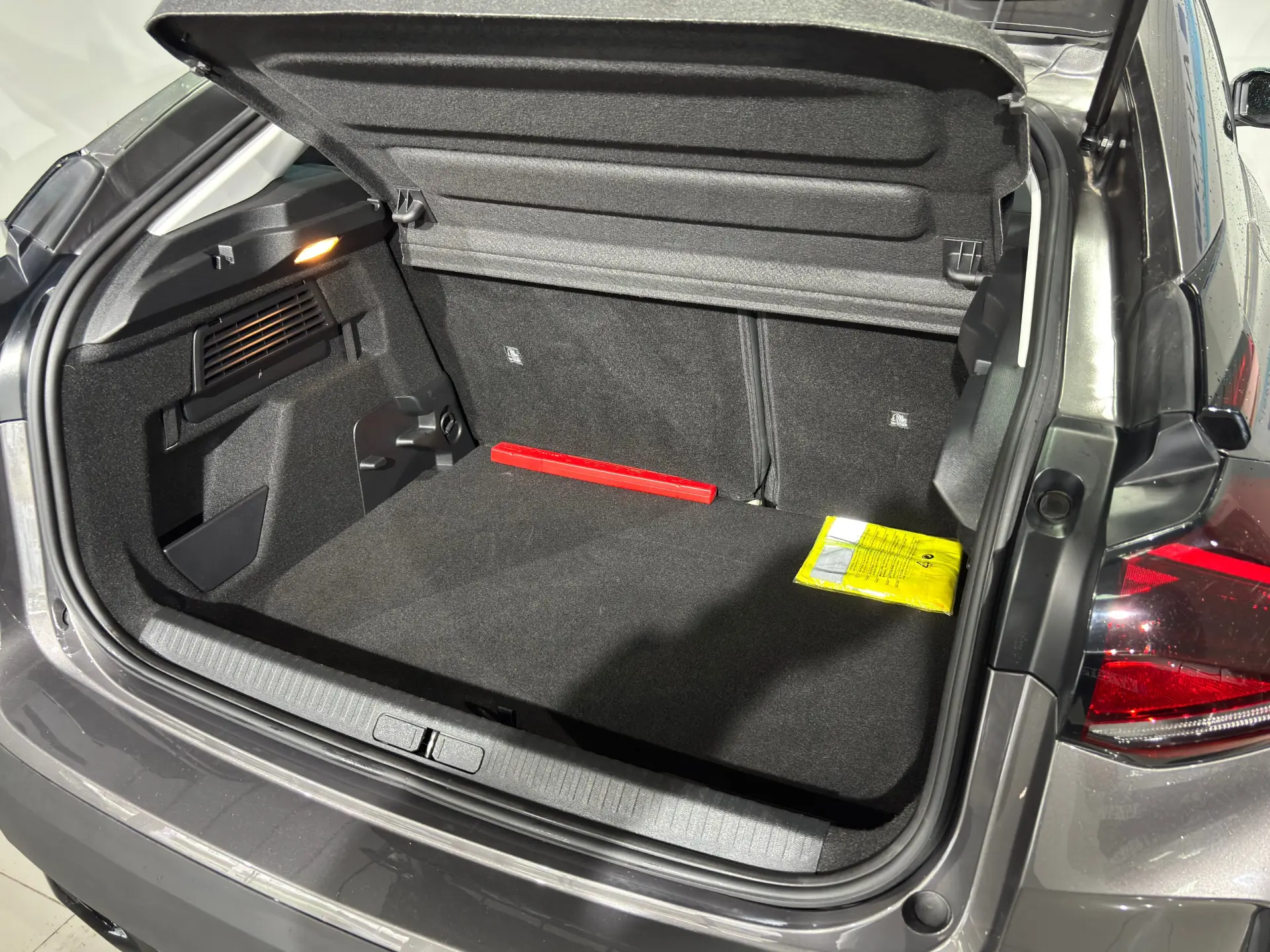 Citroën C4 1.2 PureTech Plus 29