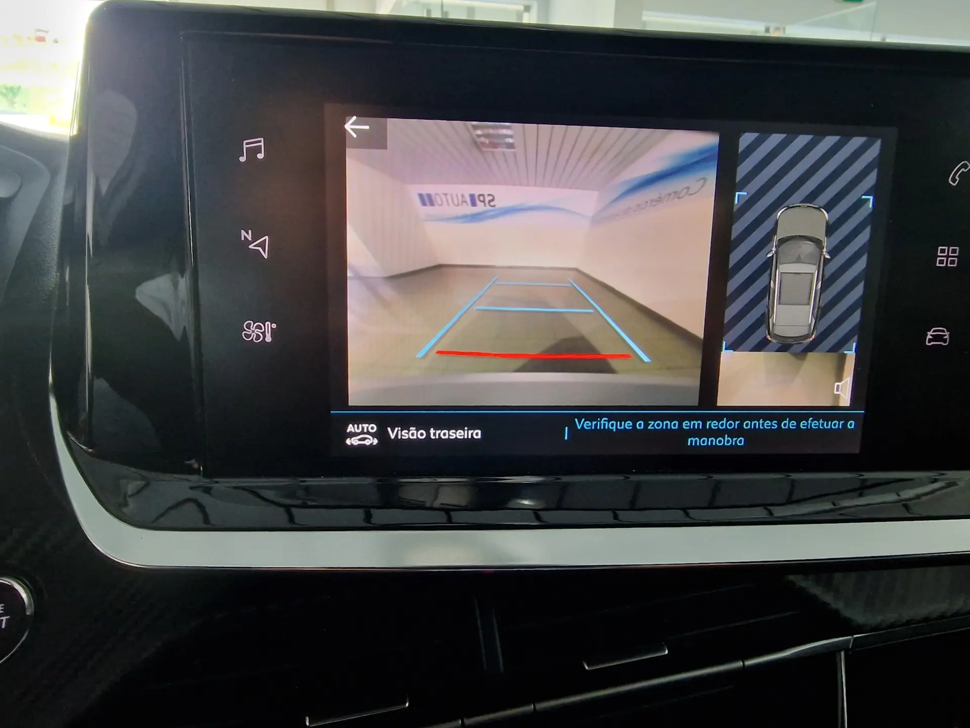 Peugeot e-2008 50 kWh Allure Pack 13