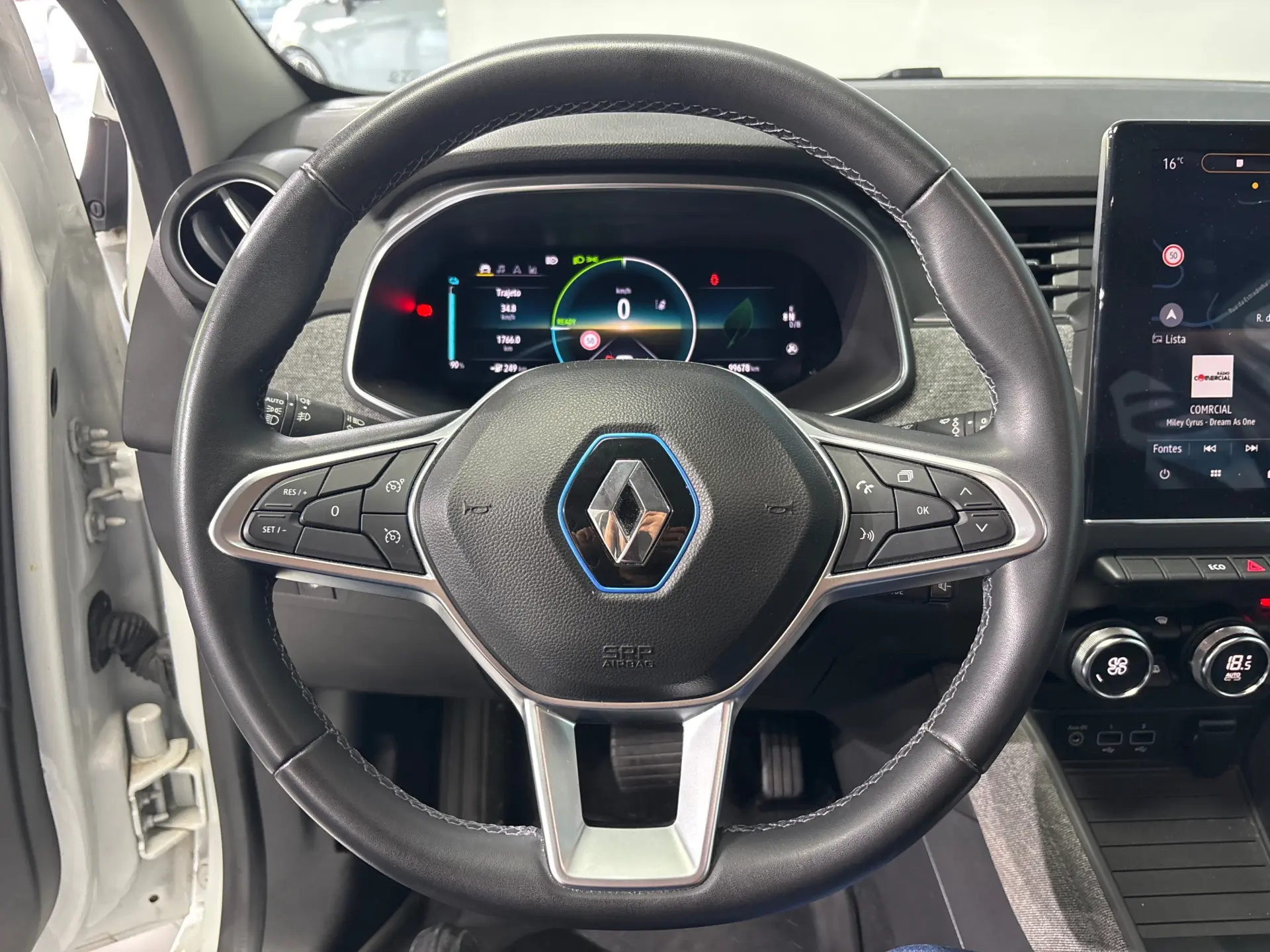 Renault Zoe (c/ Bateria) Exclusive 50 17