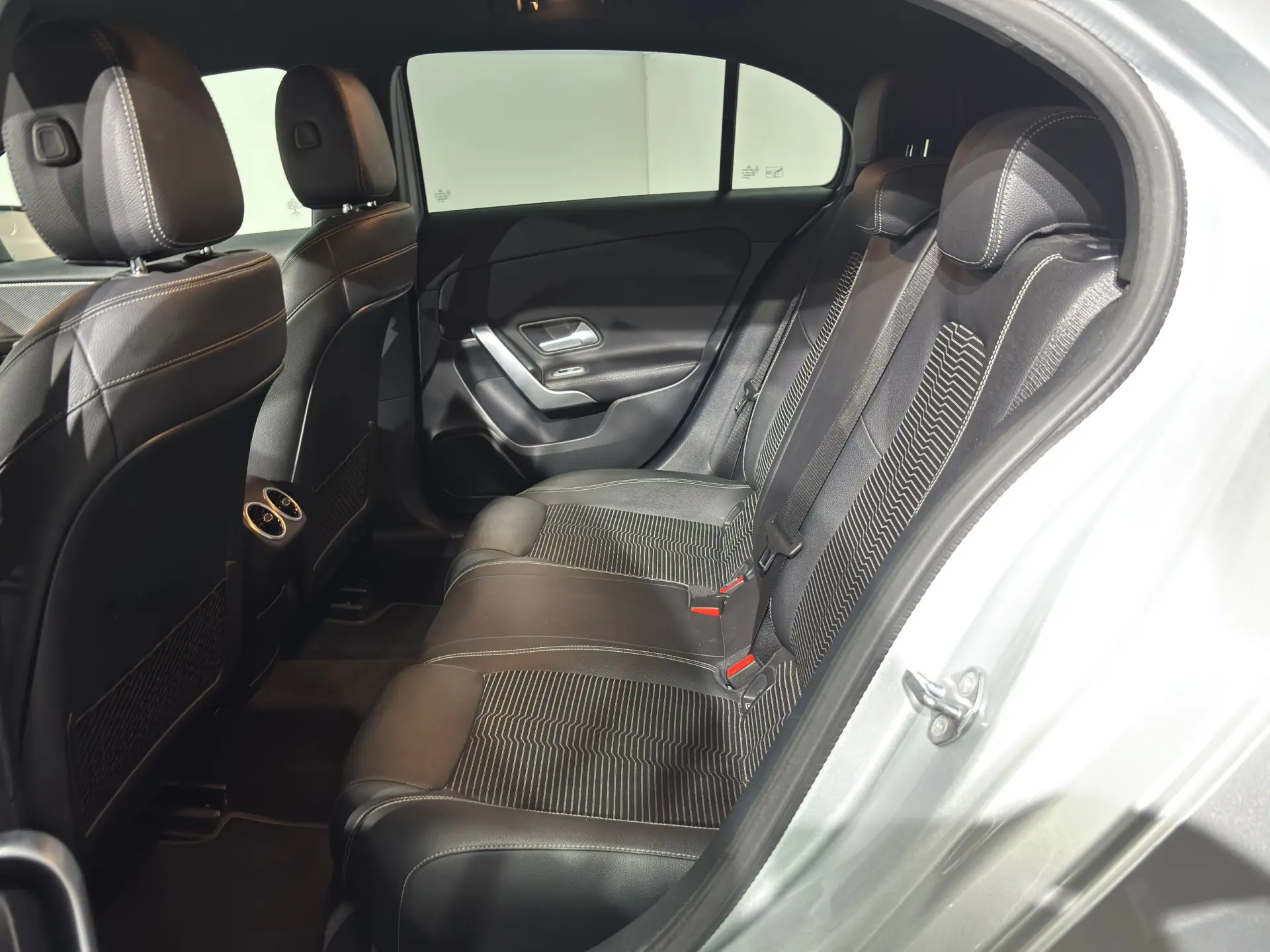 Mercedes-Benz A 180 d Progressive Aut. 10