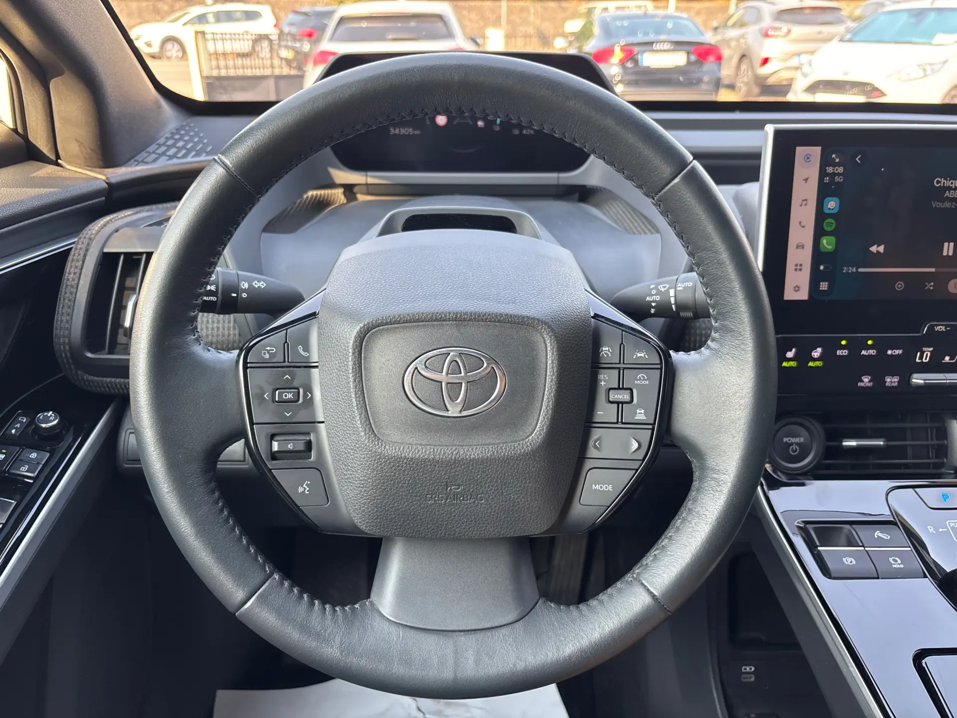 Toyota bZ4X 71,4 kWh Lounge 18