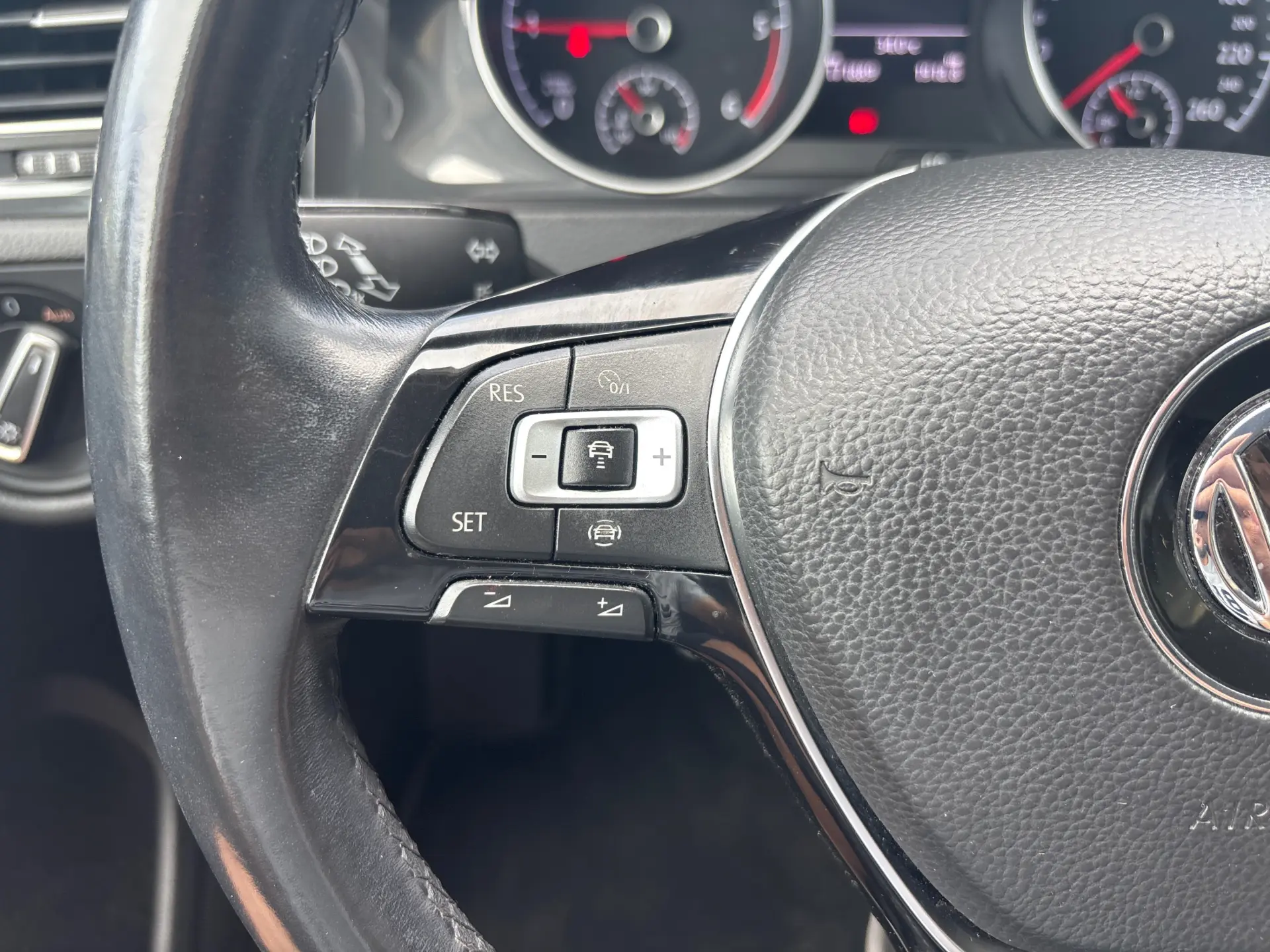 Volkswagen Golf Variant 1.6 TDi Confortline 19
