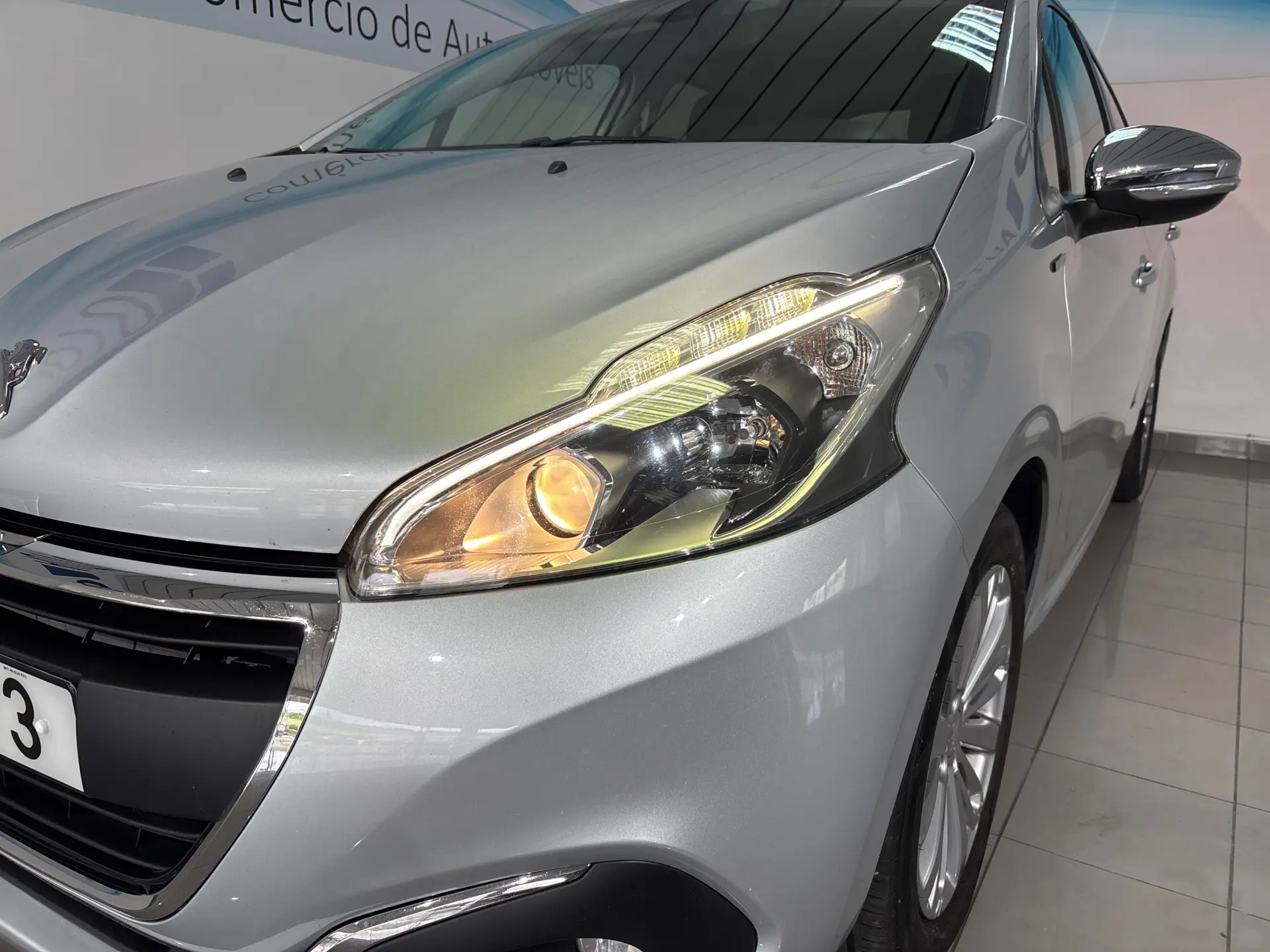 Peugeot 208 1.6 BlueHDi Active 25
