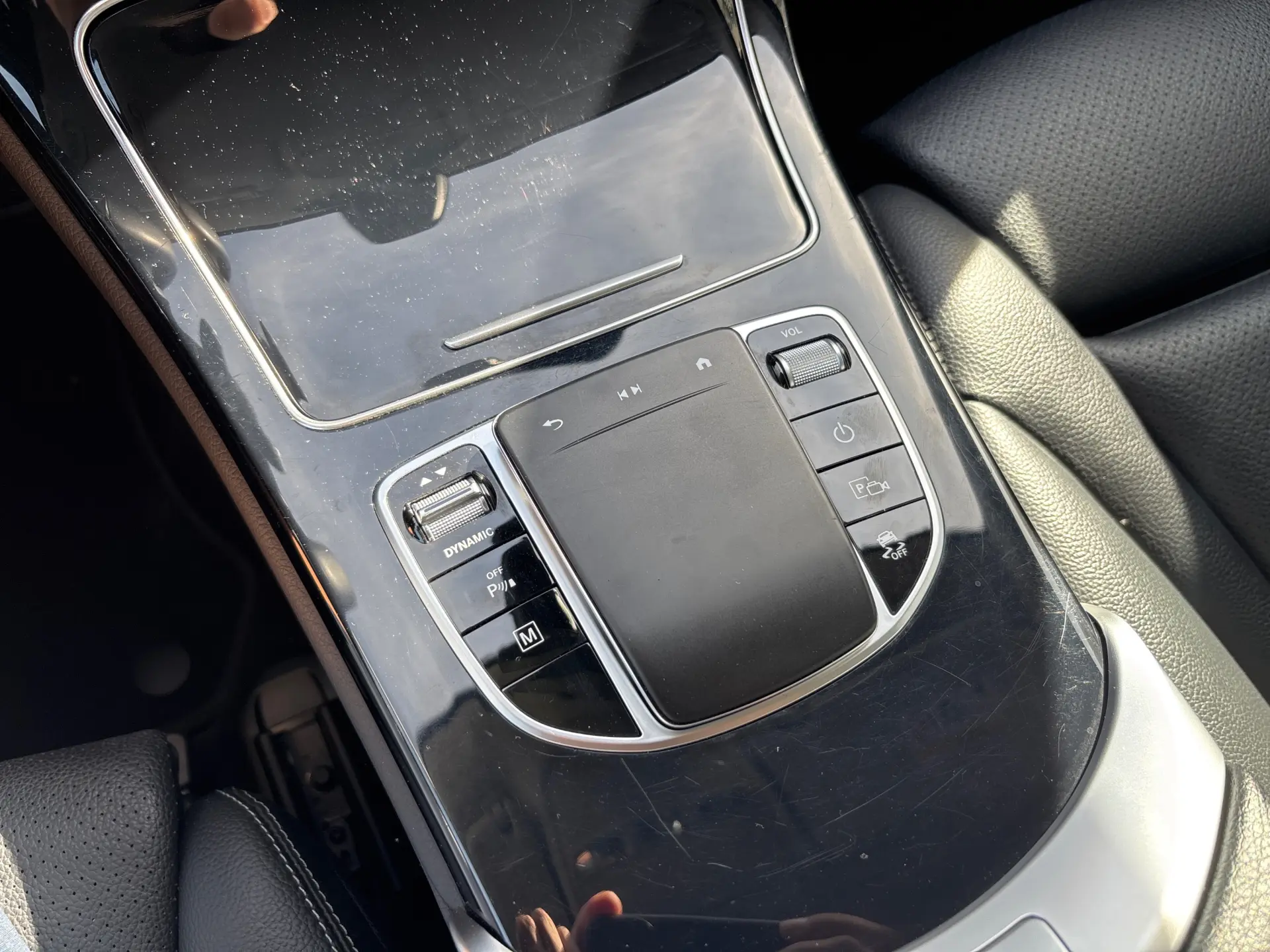 Mercedes-Benz GLC 300 e 4Matic 18