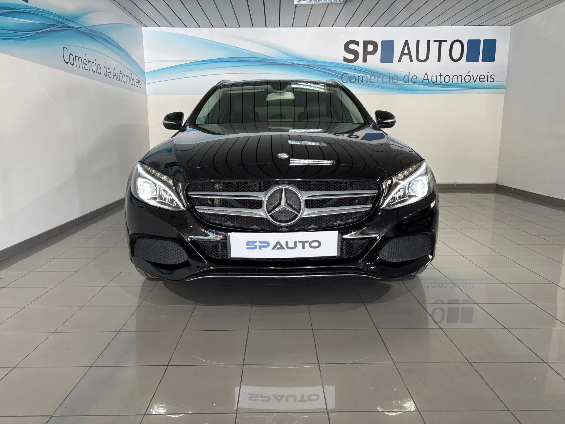 Mercedes-Benz C 200 BlueTEC Avantgarde Aut. 3