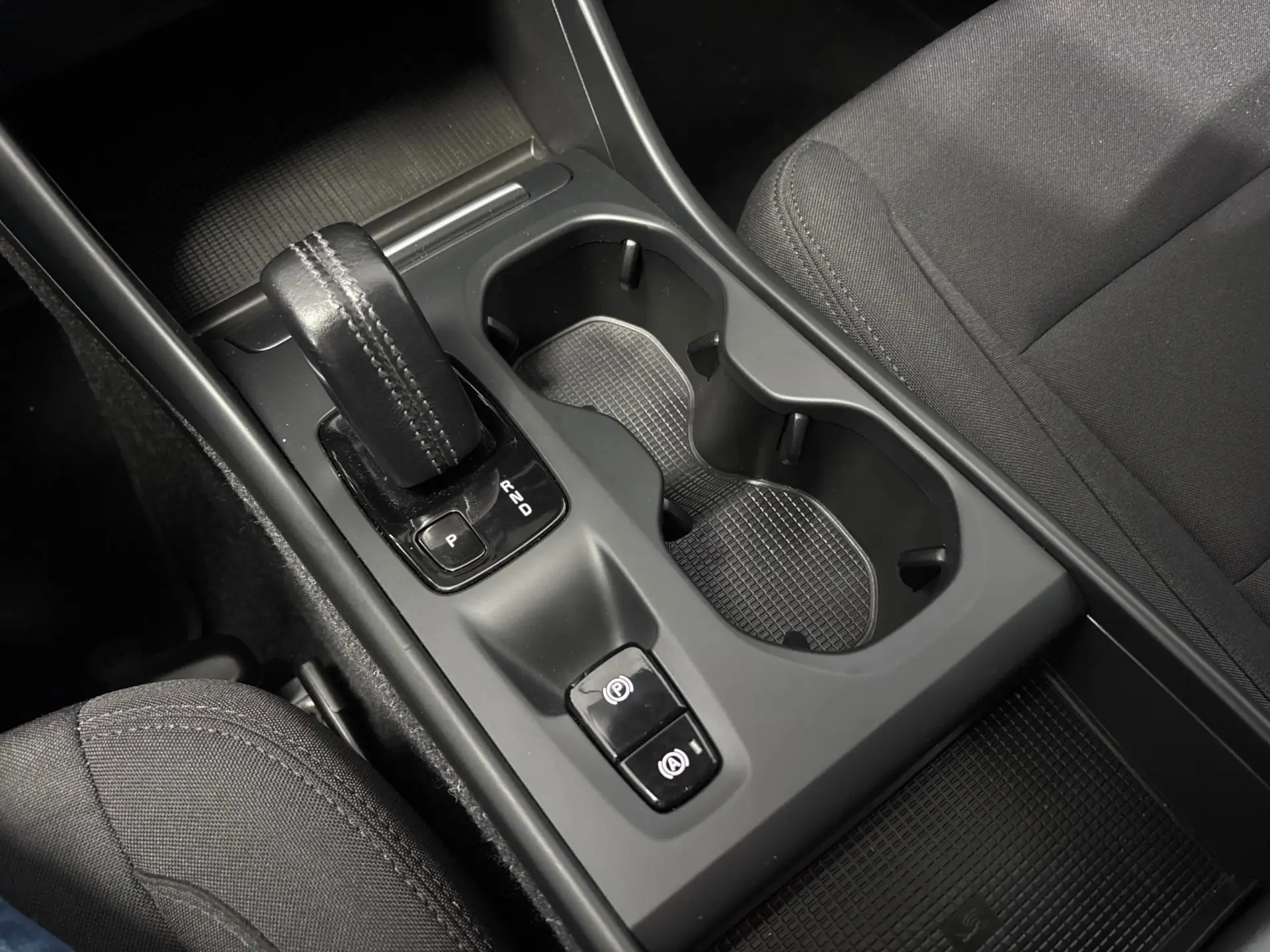 Volvo XC 40 1.5 T5 PHEV Inscription Expression 17