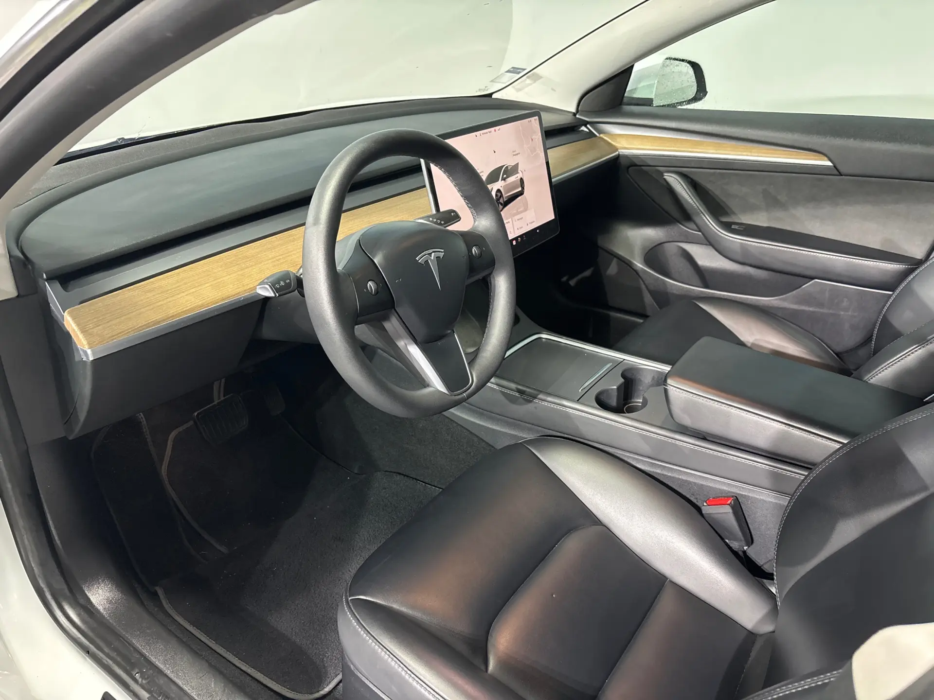 Tesla Model 3 Long Range Tração Traseira 7