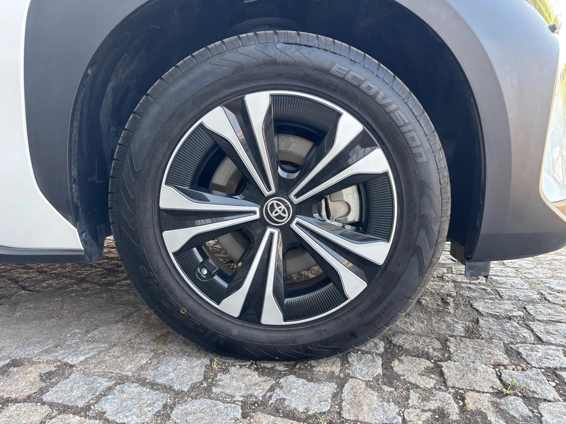 Toyota bZ4X 71,4 kWh Lounge 30