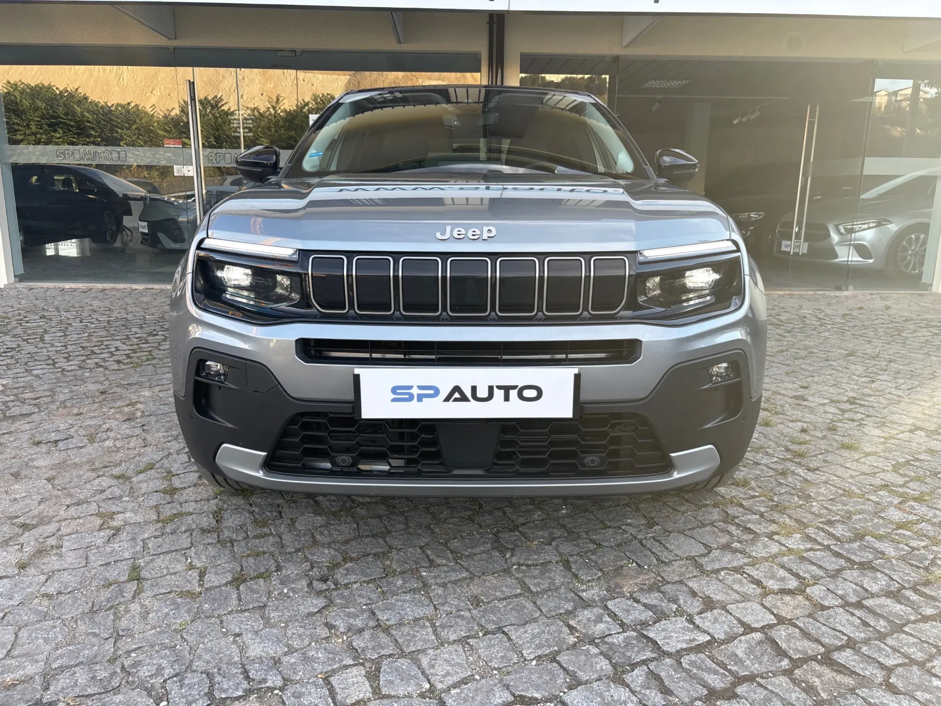 Jeep Avenger 54 kWh Summit 3