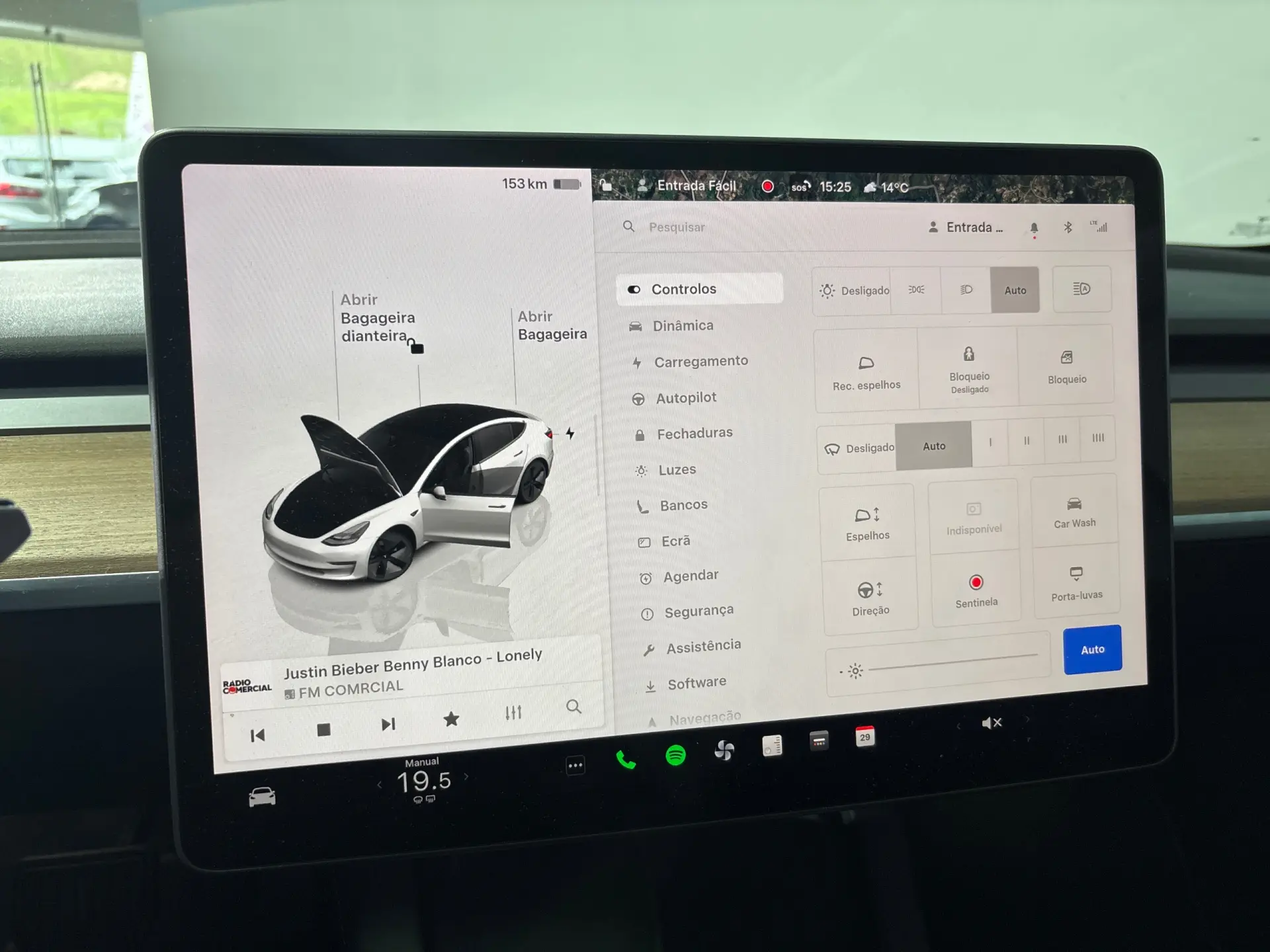 Tesla Model 3 Long Range Tração Traseira 16