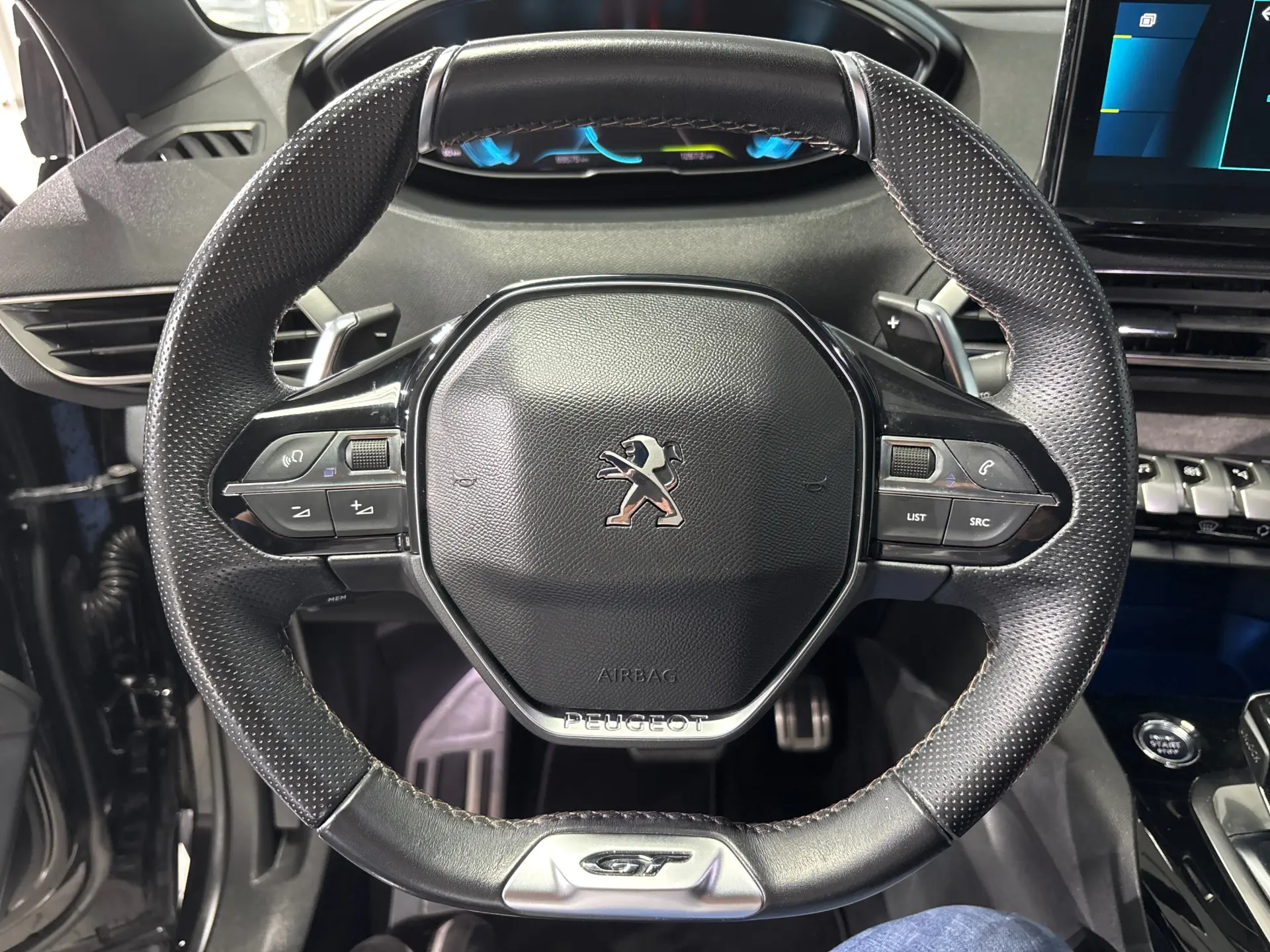 Peugeot 3008 1.6 Hybrid GT Line e-EAT8 18