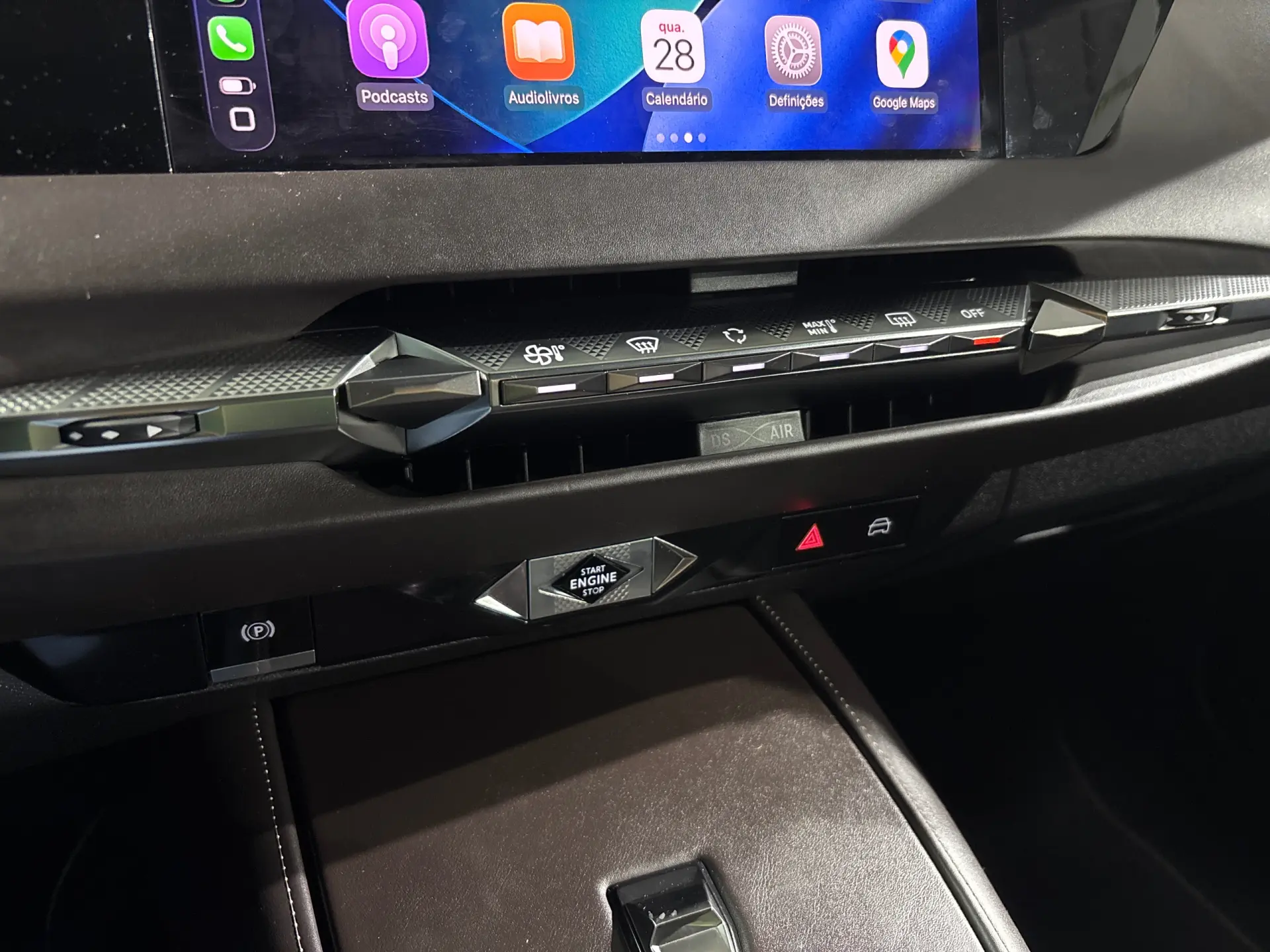 DS DS4 E-Tense Rivoli Cross EAT8 16