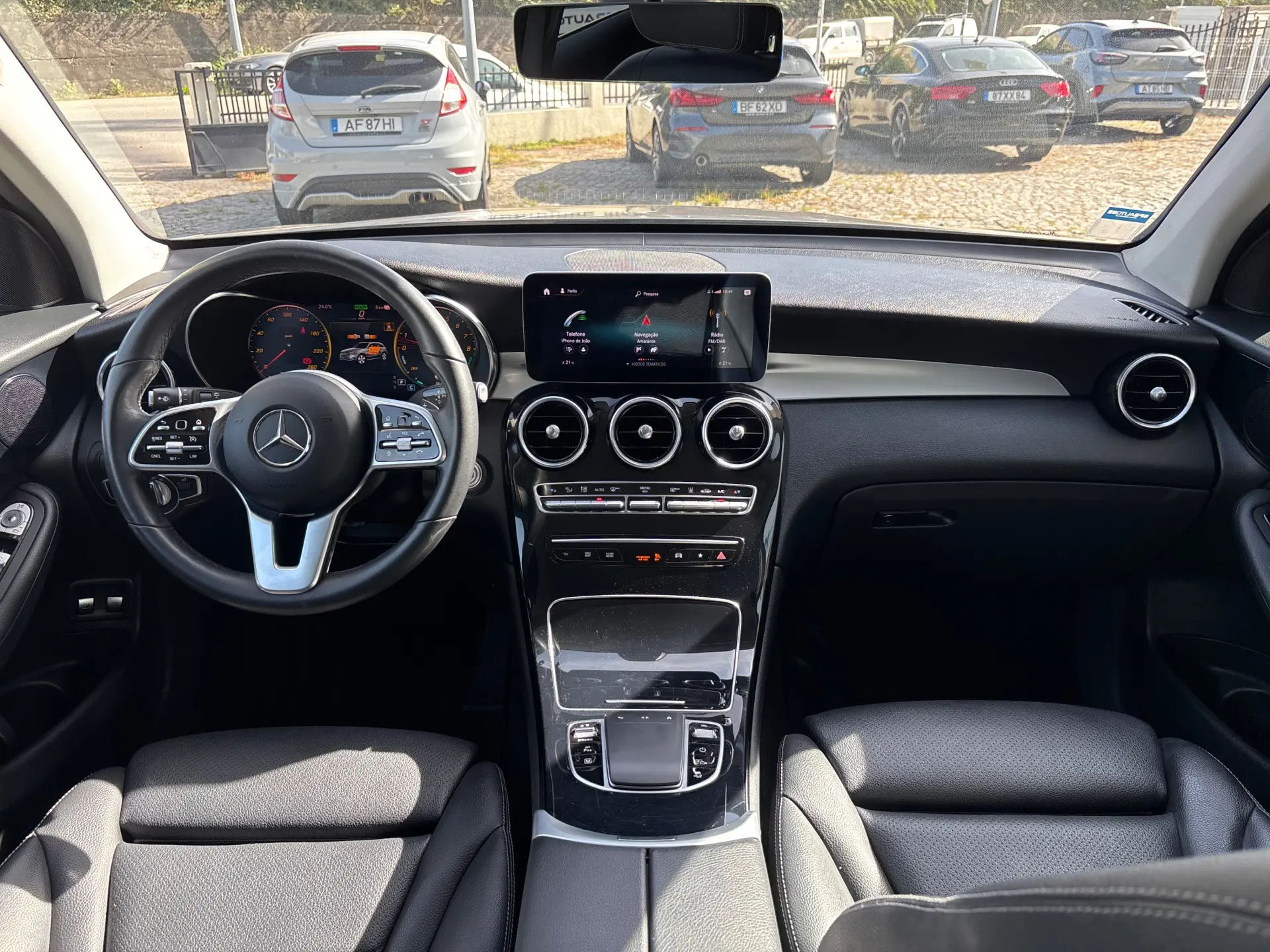 Mercedes-Benz GLC 300 e 4Matic 2